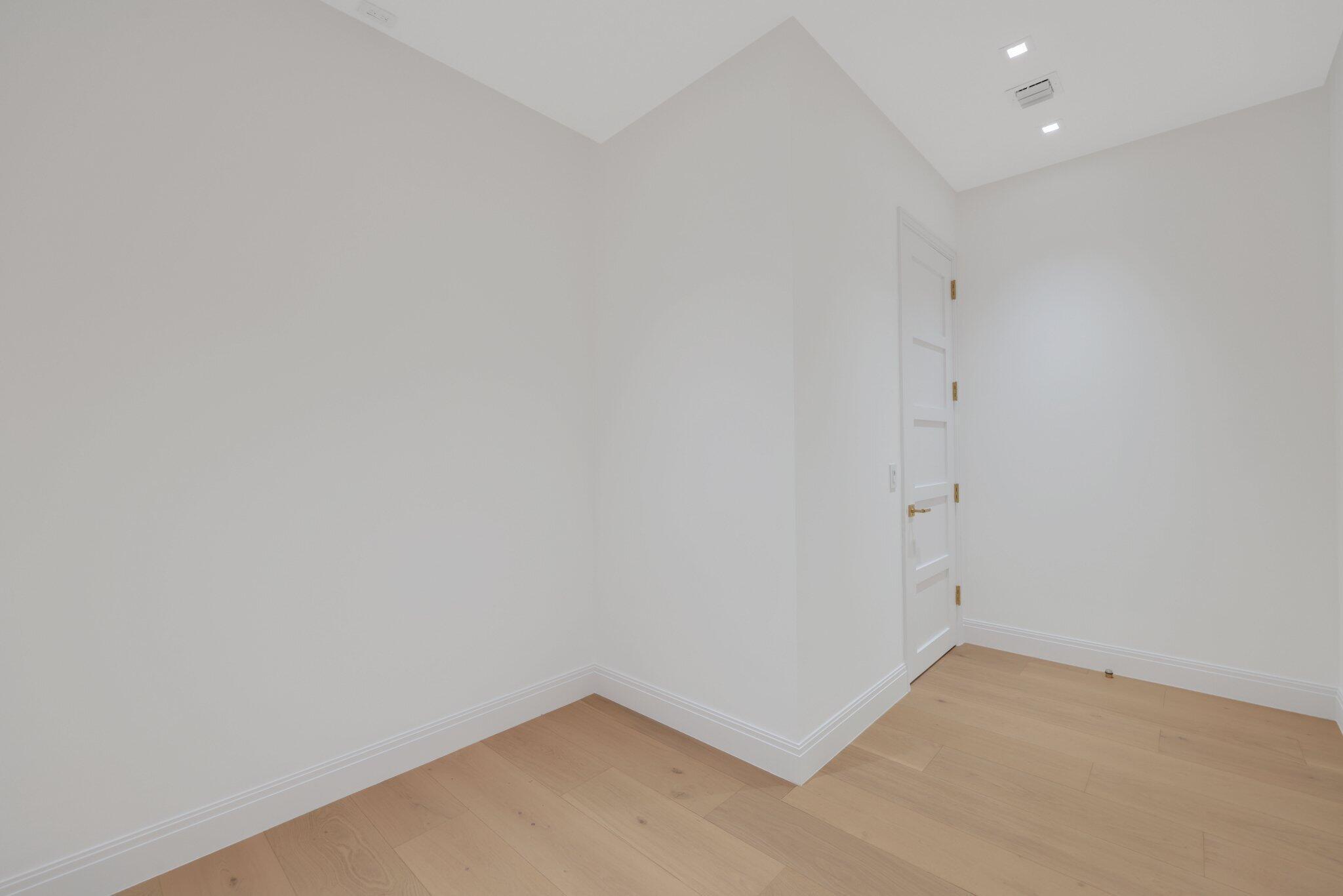 330 Grove Place Property Photo 45