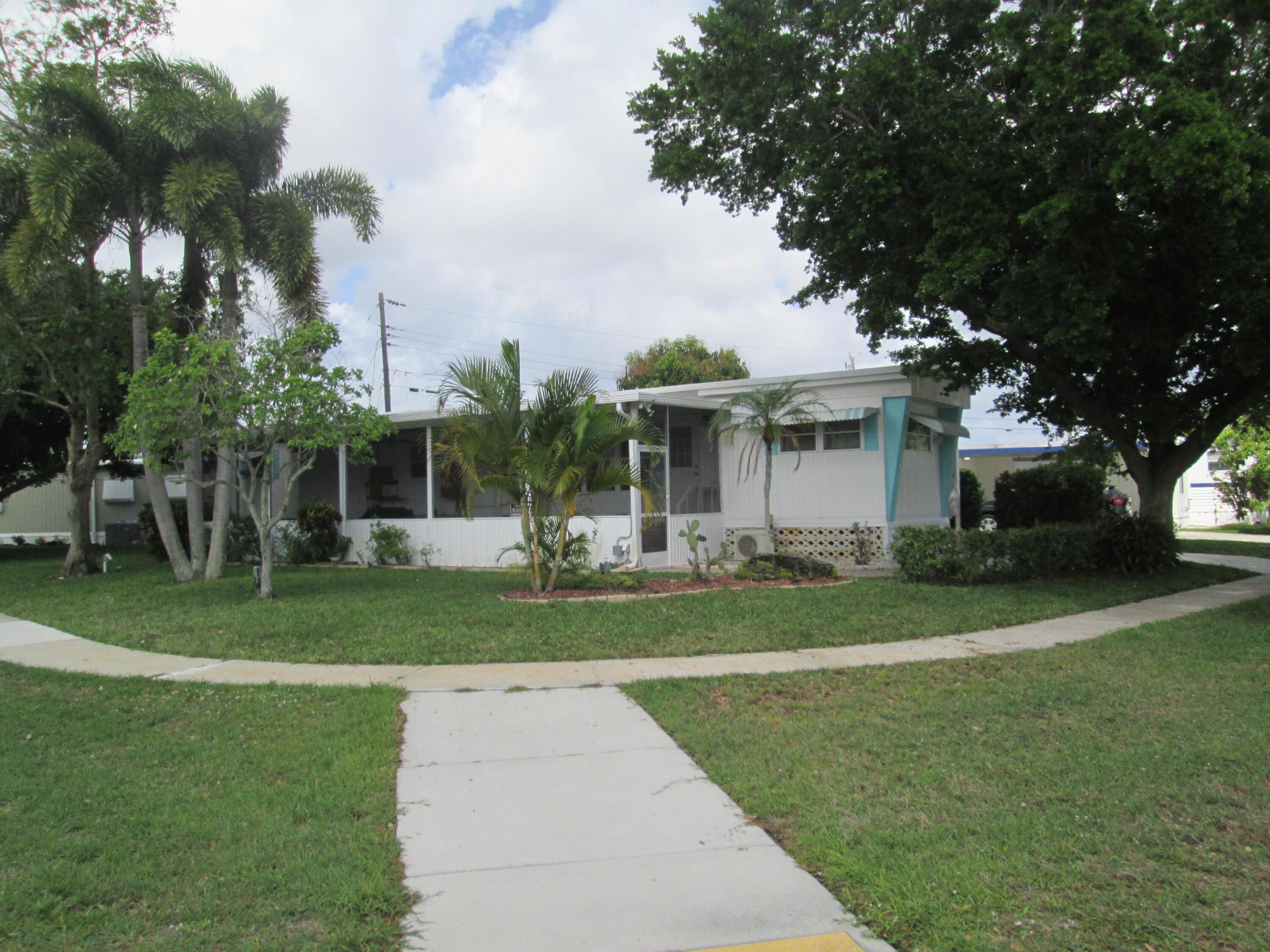 4261 Meadow View Drive Property Photo 1