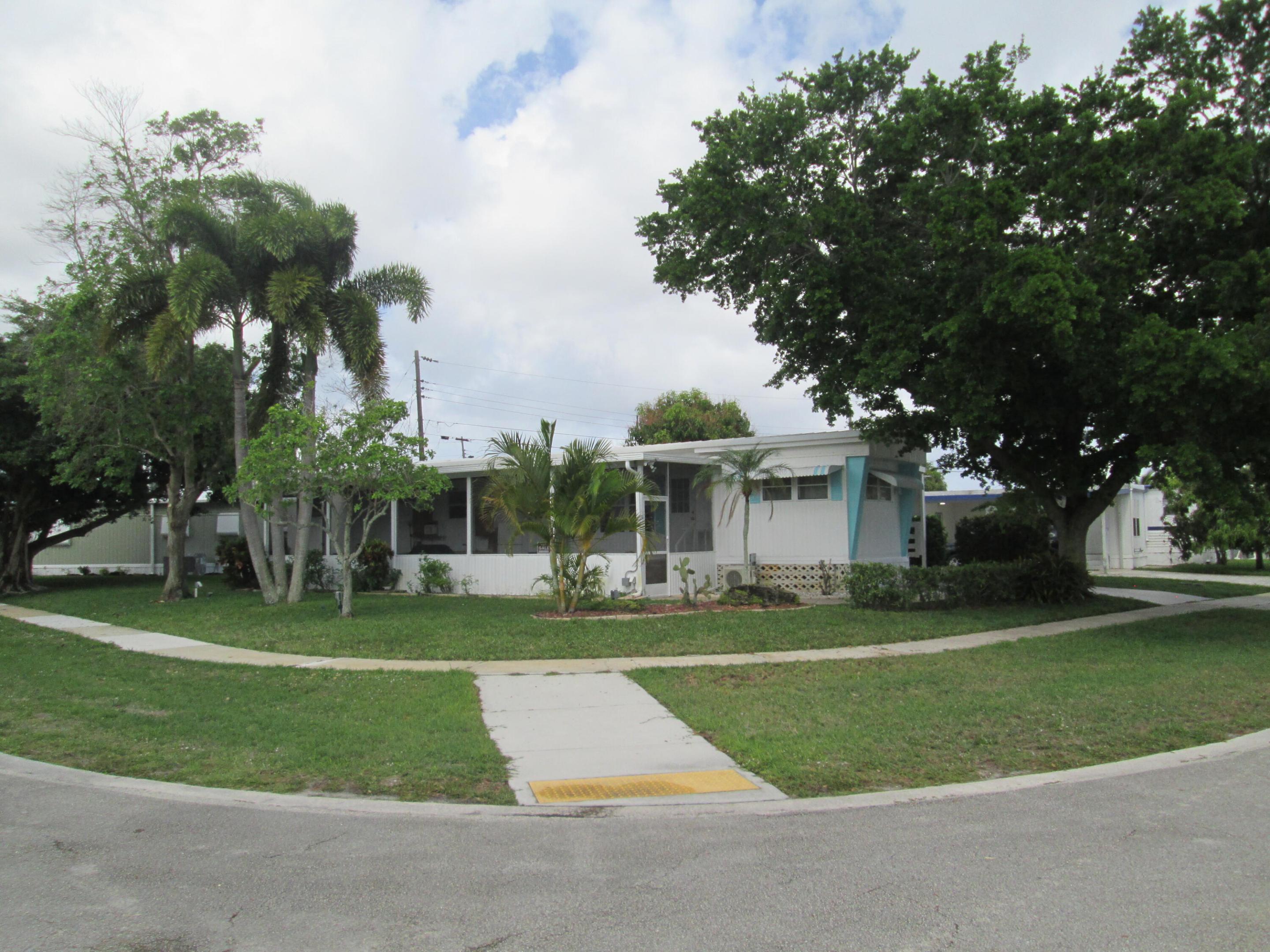 4261 Meadow View Drive Property Photo 6