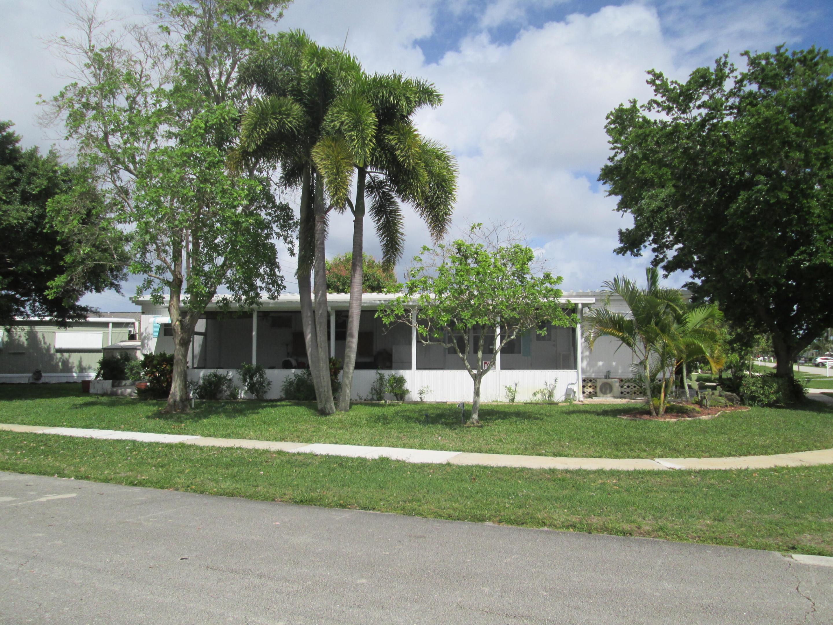 4261 Meadow View Drive Property Photo 7