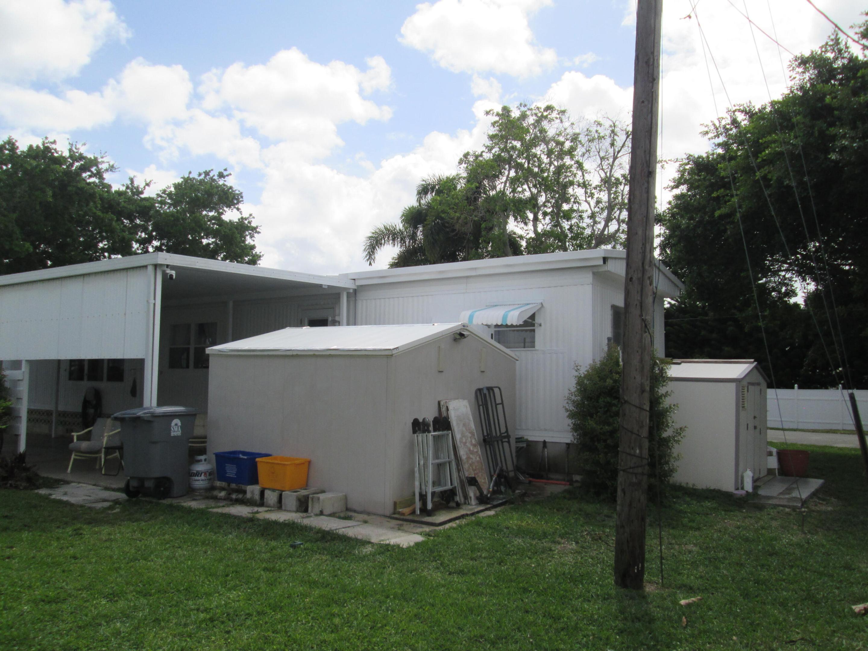 4261 Meadow View Drive Property Photo 9