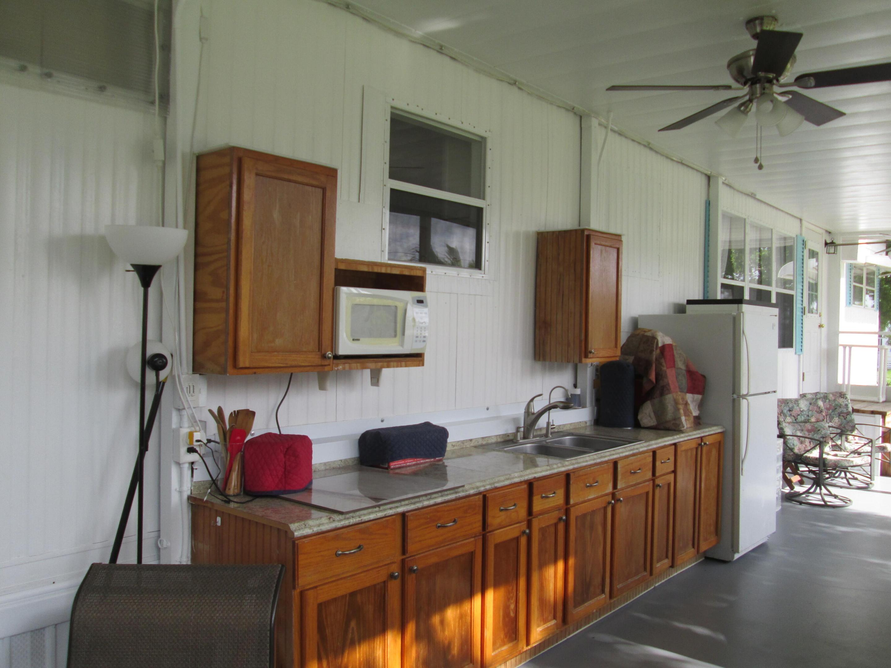 4261 Meadow View Drive Property Photo 30