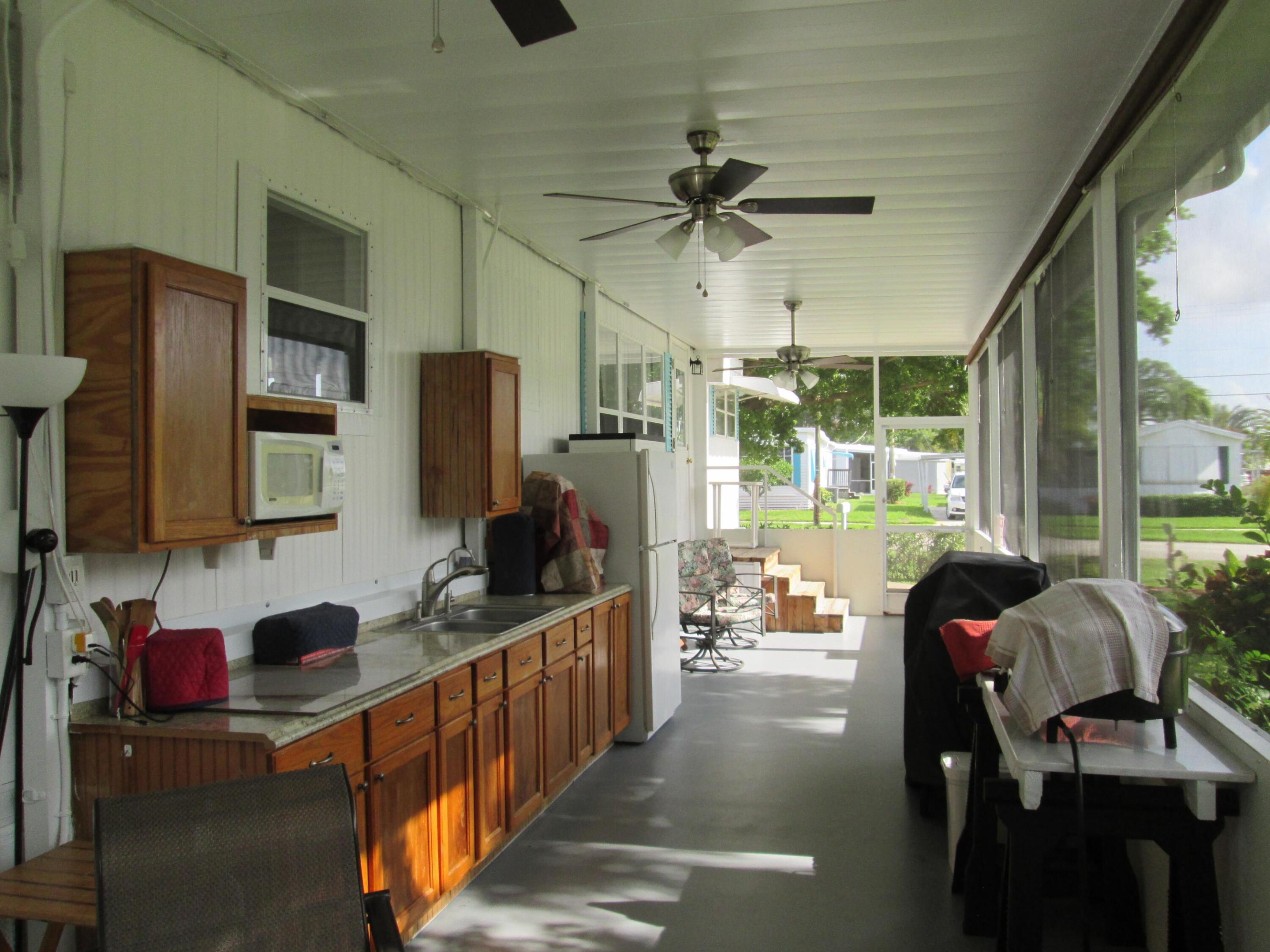 4261 Meadow View Drive Property Photo 31