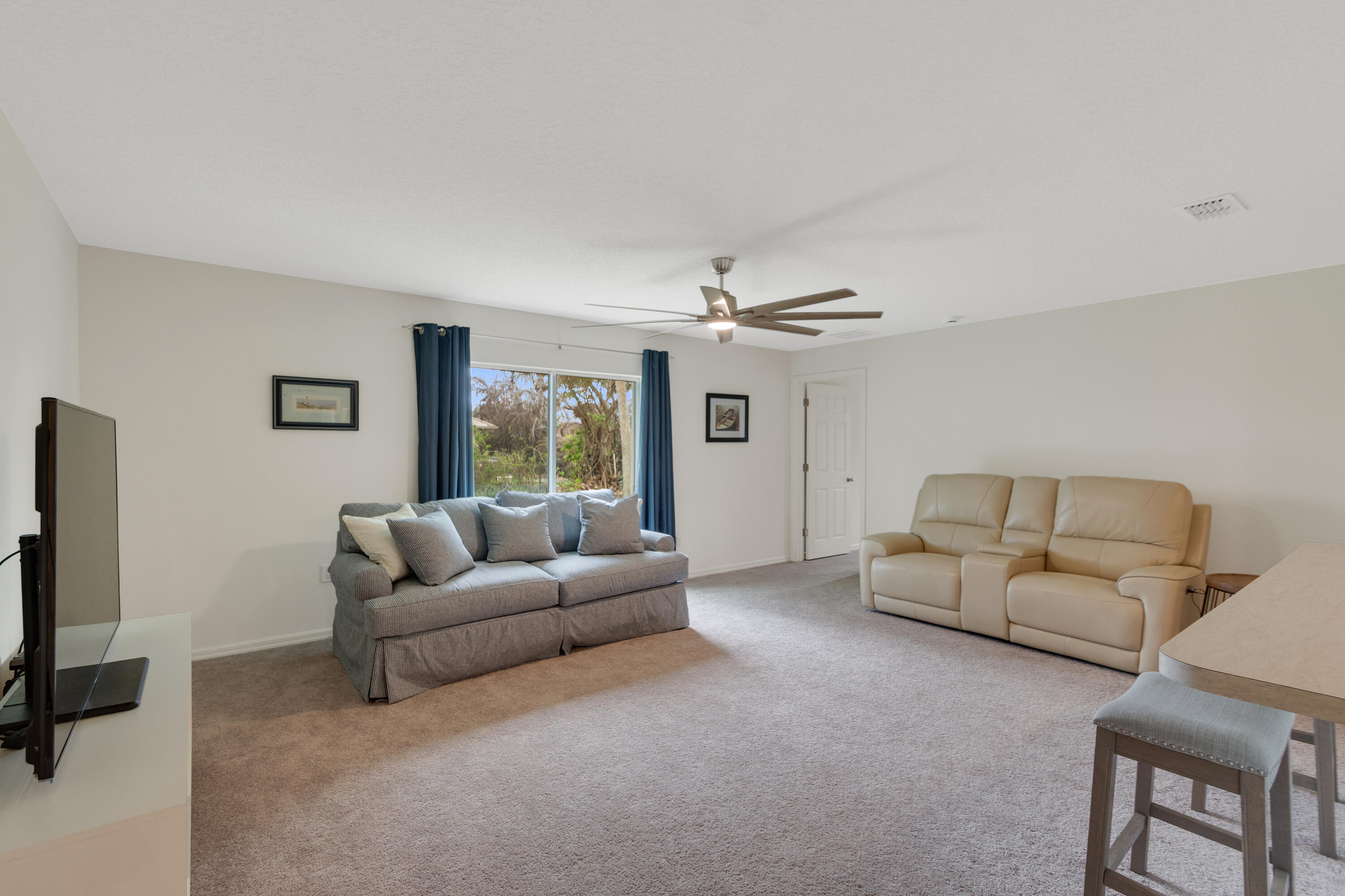 450 Kendall Avenue Property Photo 11