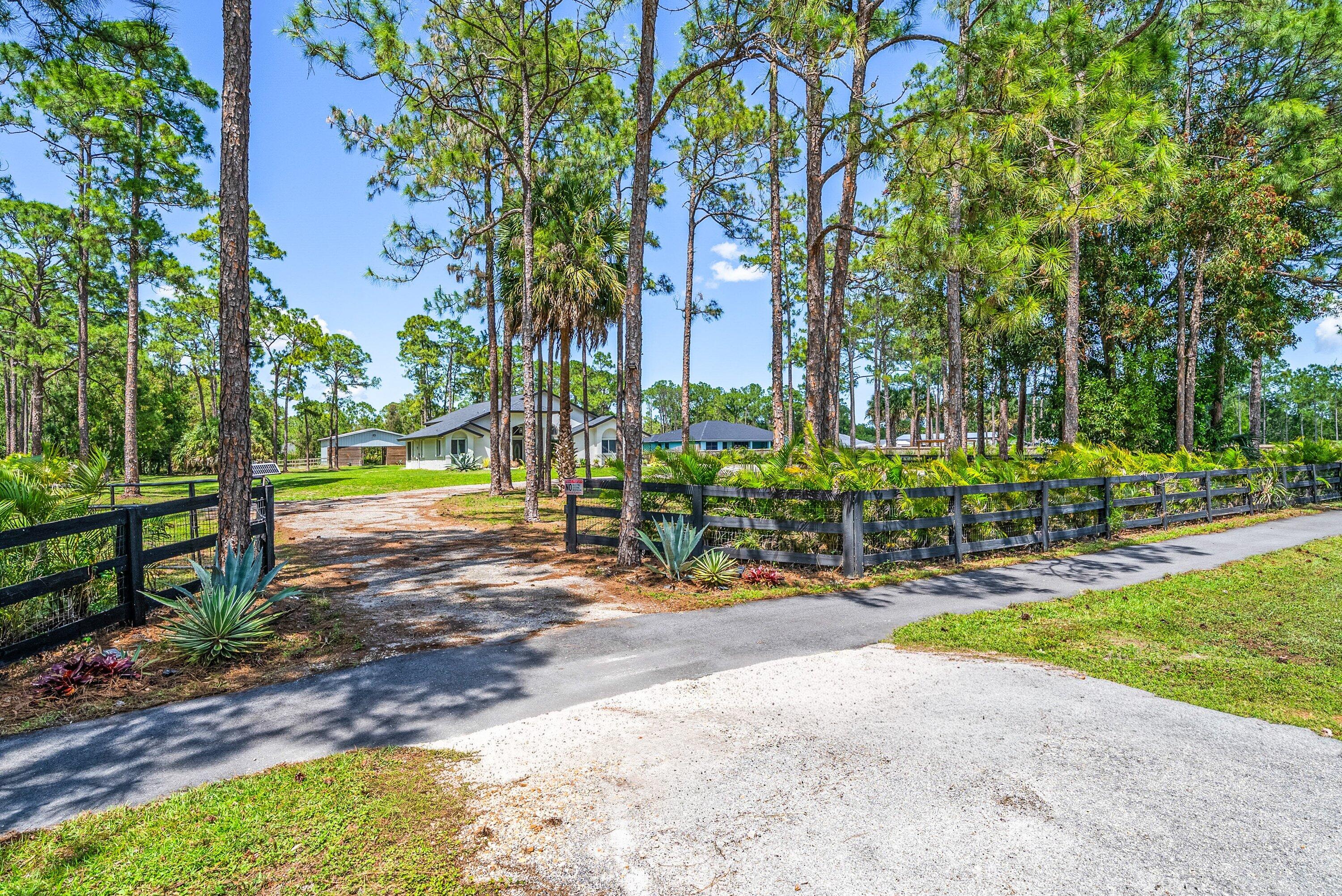 16105 Temple Boulevard Property Photo 8