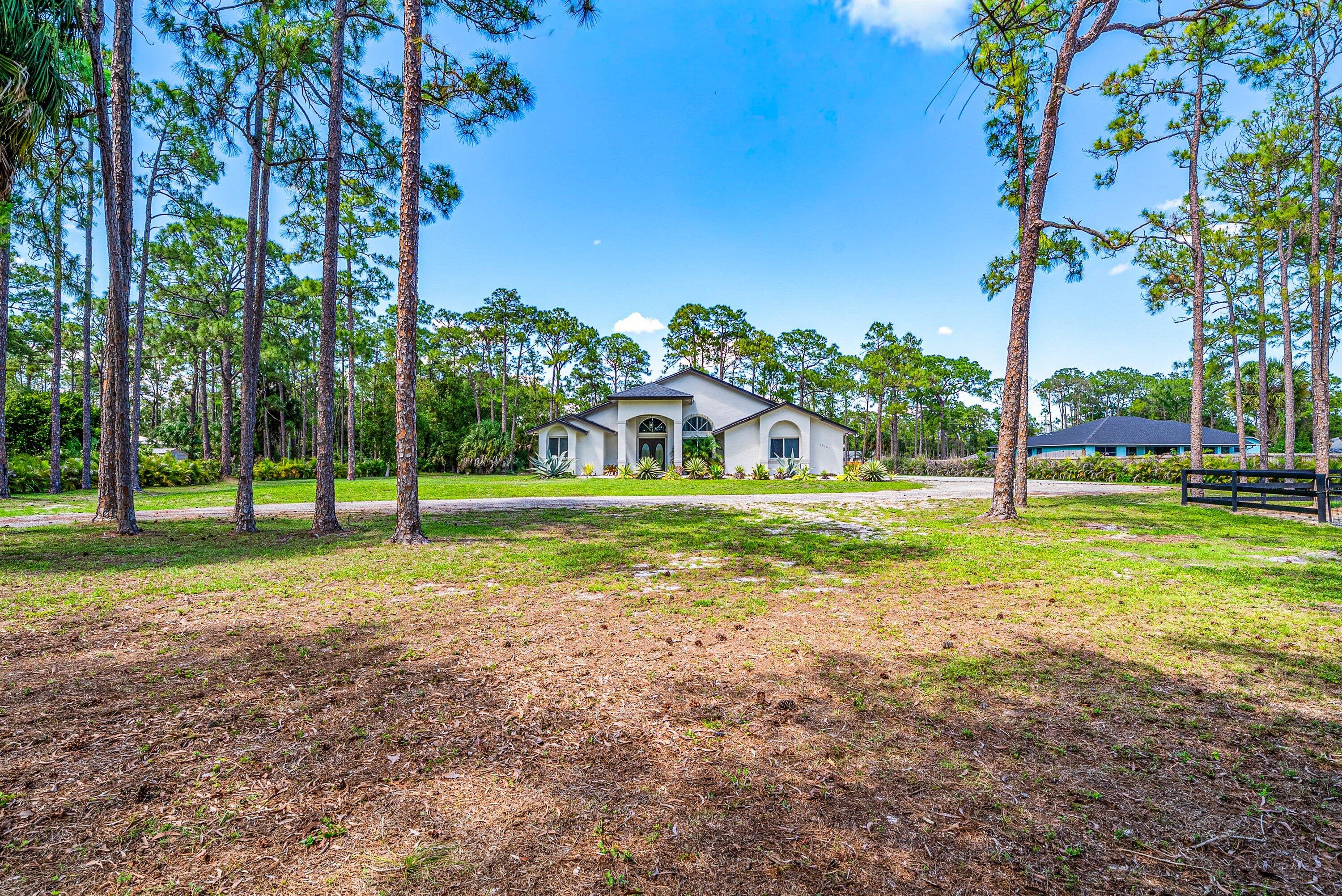16105 Temple Boulevard Property Photo 10