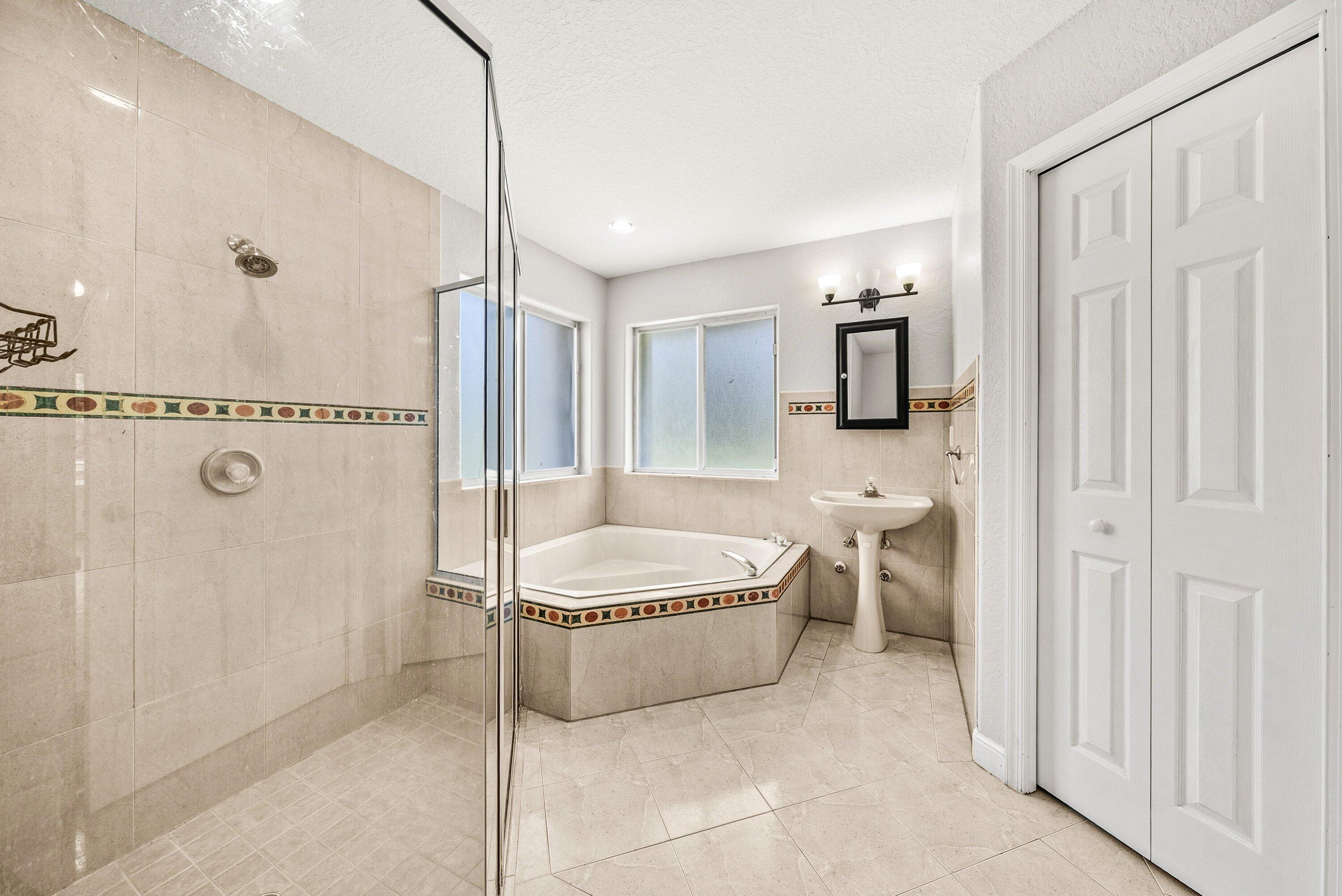 16105 Temple Boulevard Property Photo 51