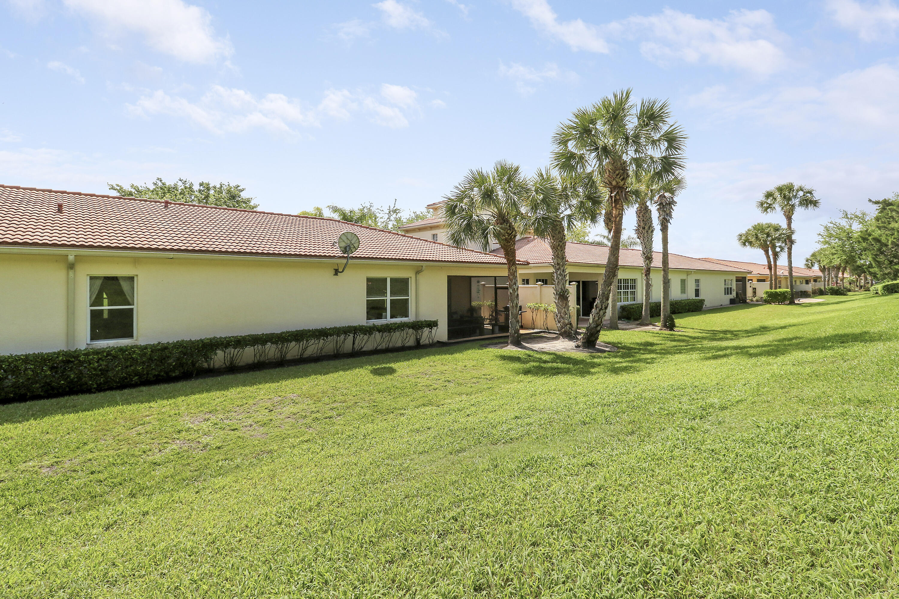 10118 Sw Canossa Way Property Photo 34