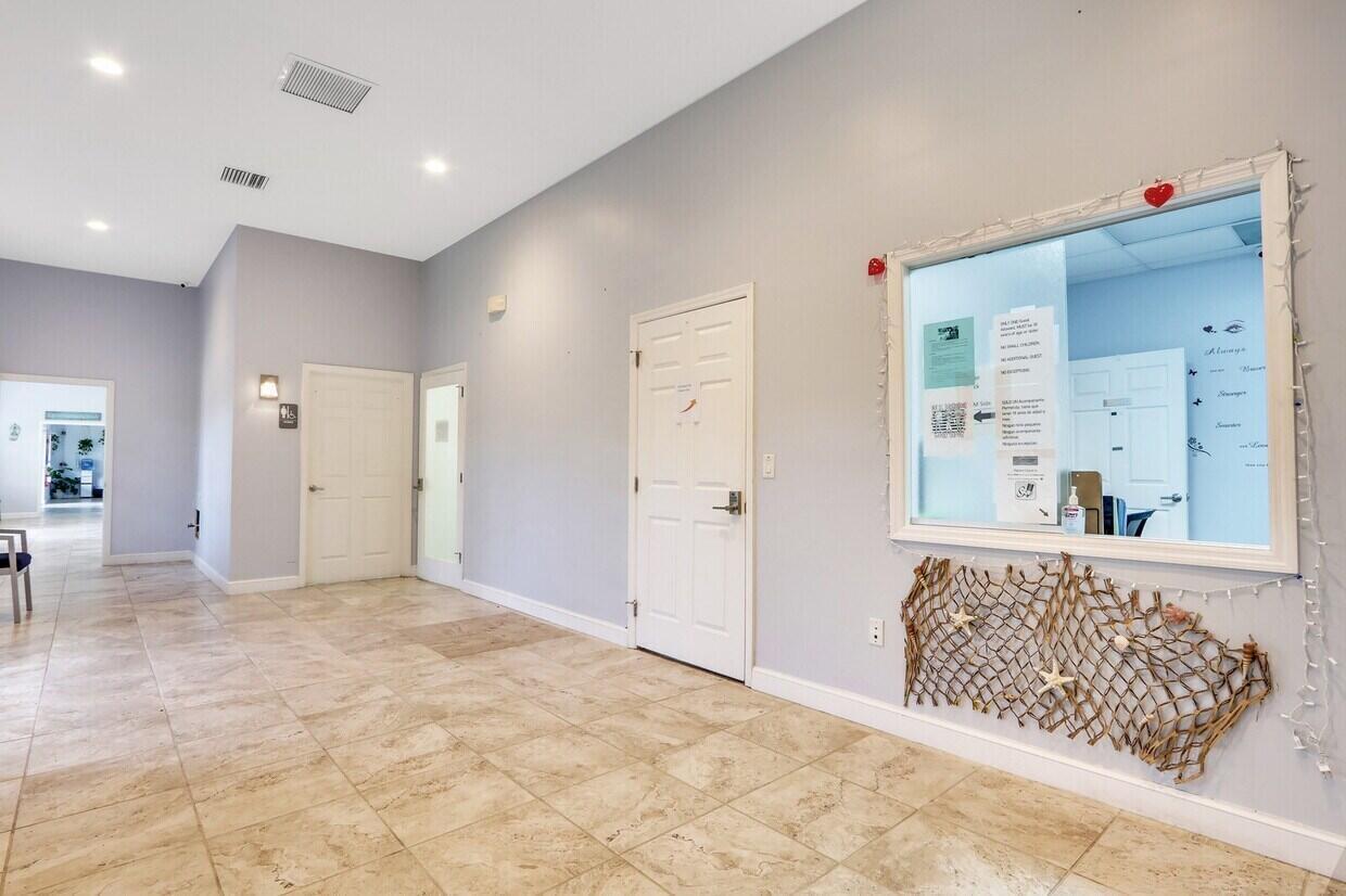 1405 Se Goldtree Drive Property Photo 9