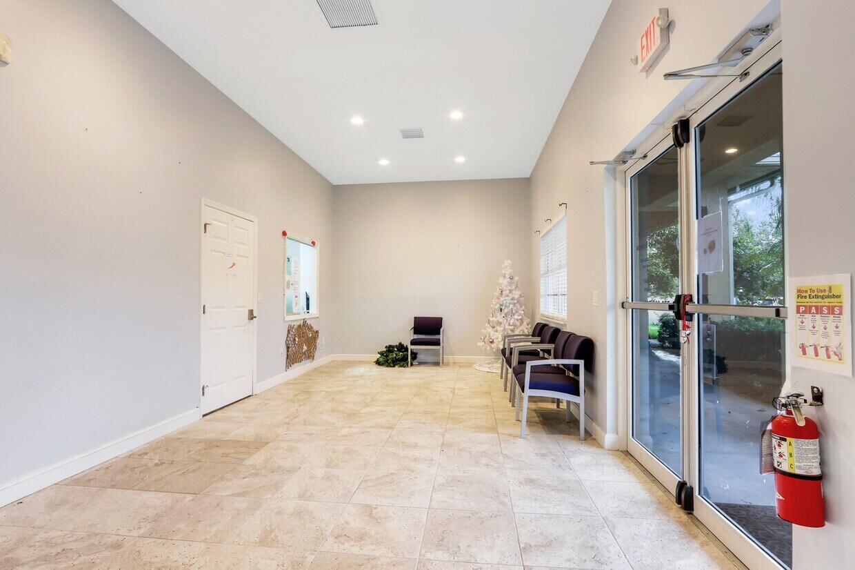 1405 Se Goldtree Drive Property Photo 48