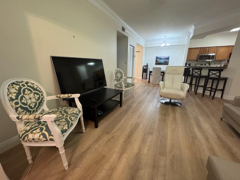 9873 Baywinds Boulevard 5203 Property Photo 4