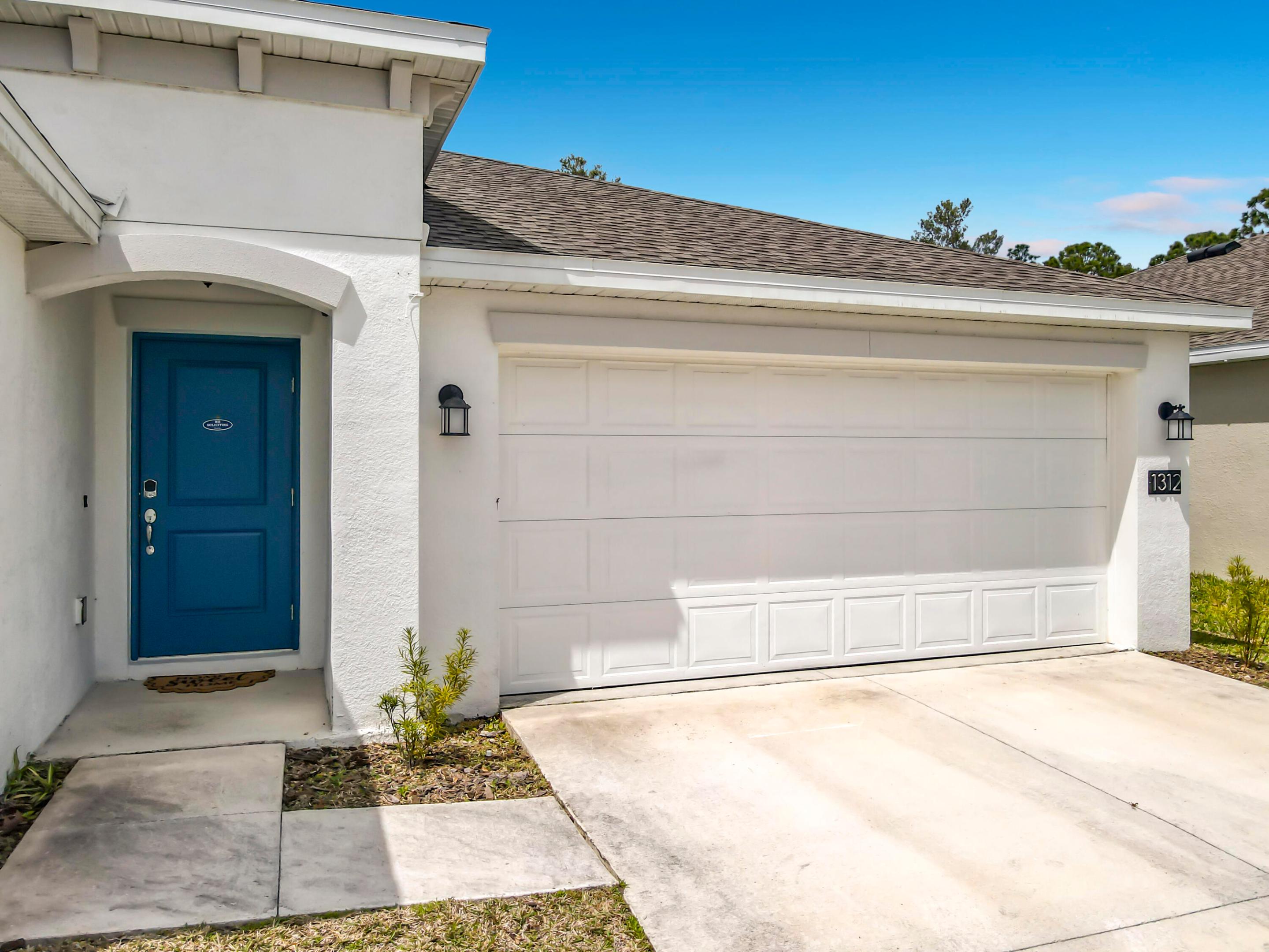 1312 Peach Creek Drive Property Photo 4