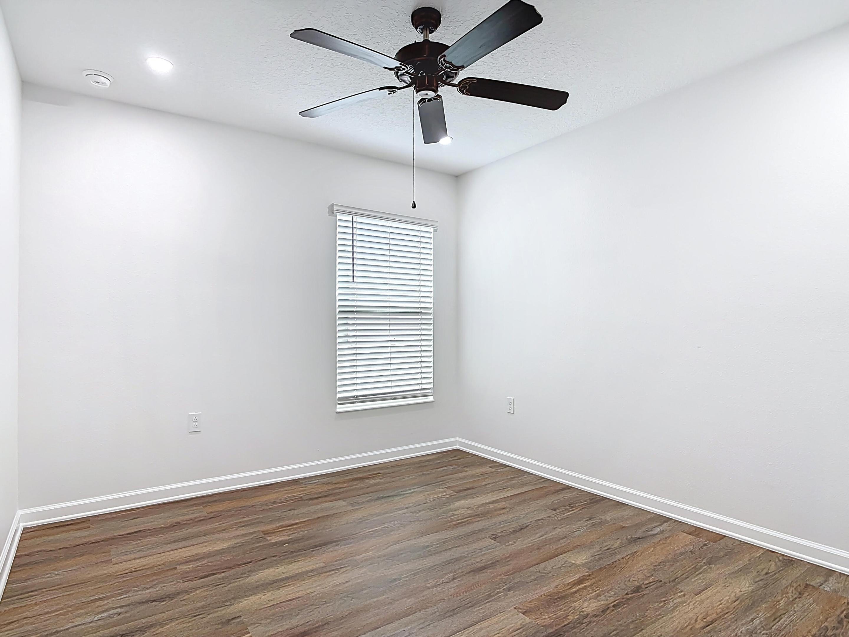 1312 Peach Creek Drive Property Photo 25