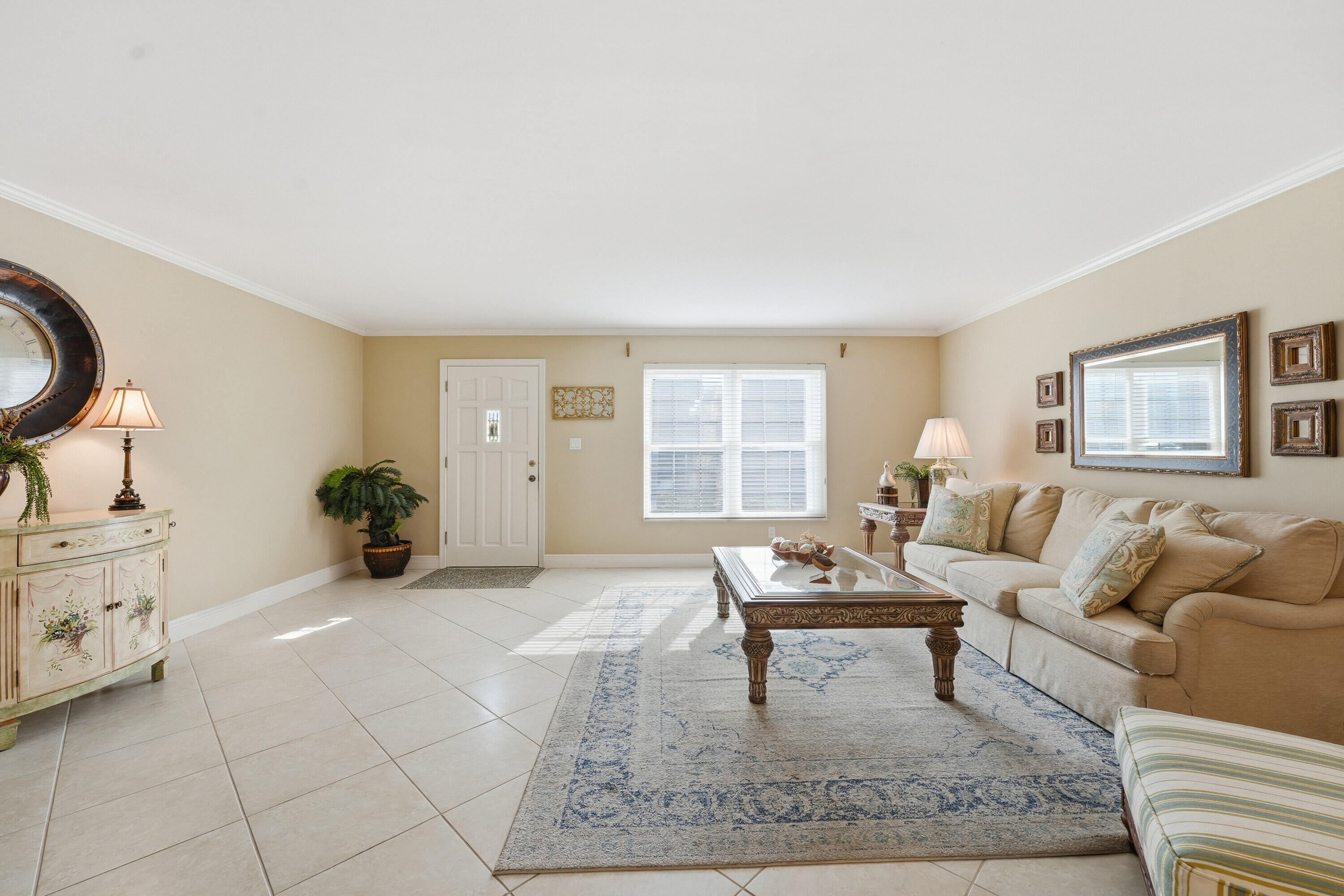 2701 Ocean Drive 1a Property Photo 5