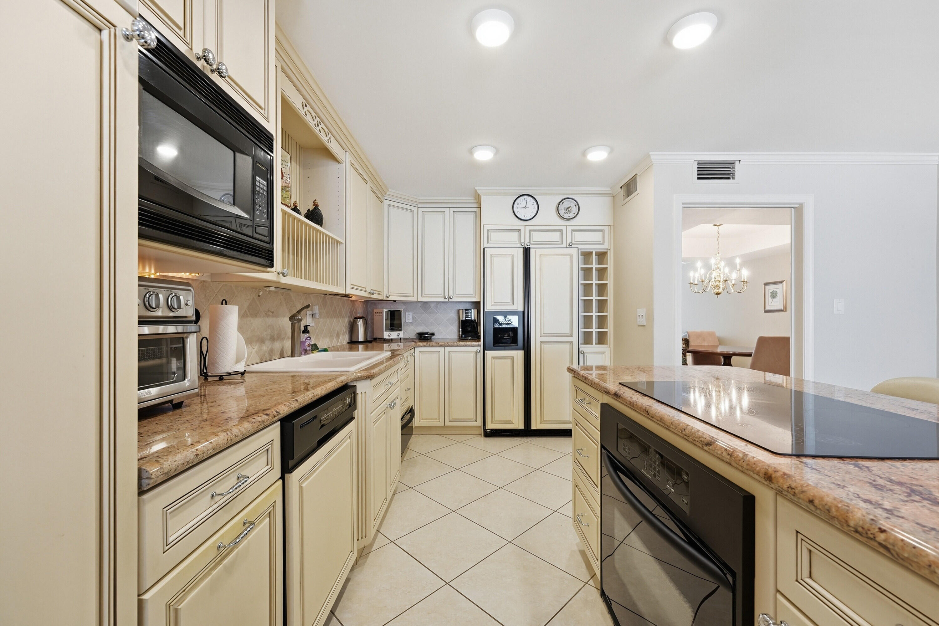 2701 Ocean Drive 1a Property Photo 16