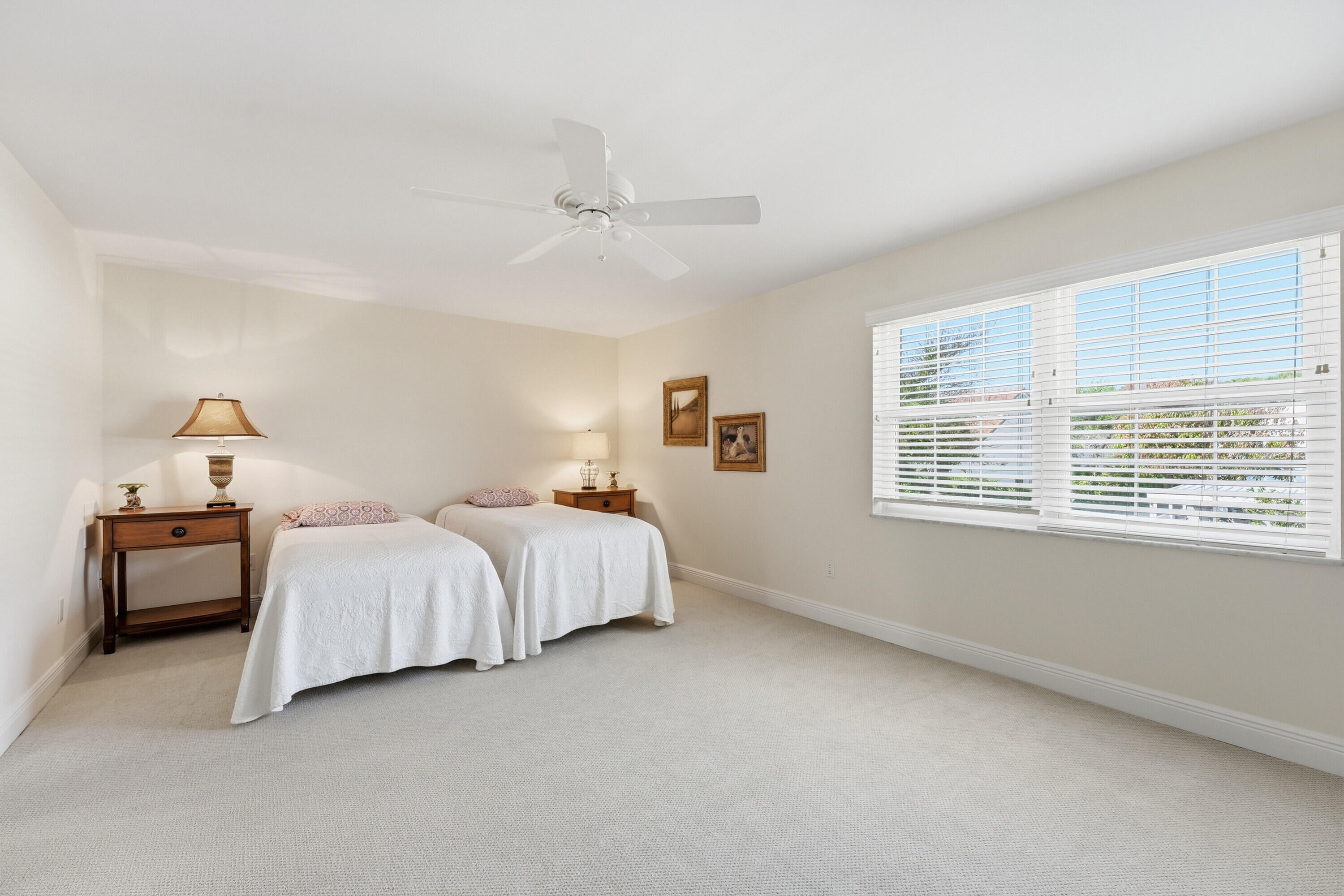 2701 Ocean Drive 1a Property Photo 26