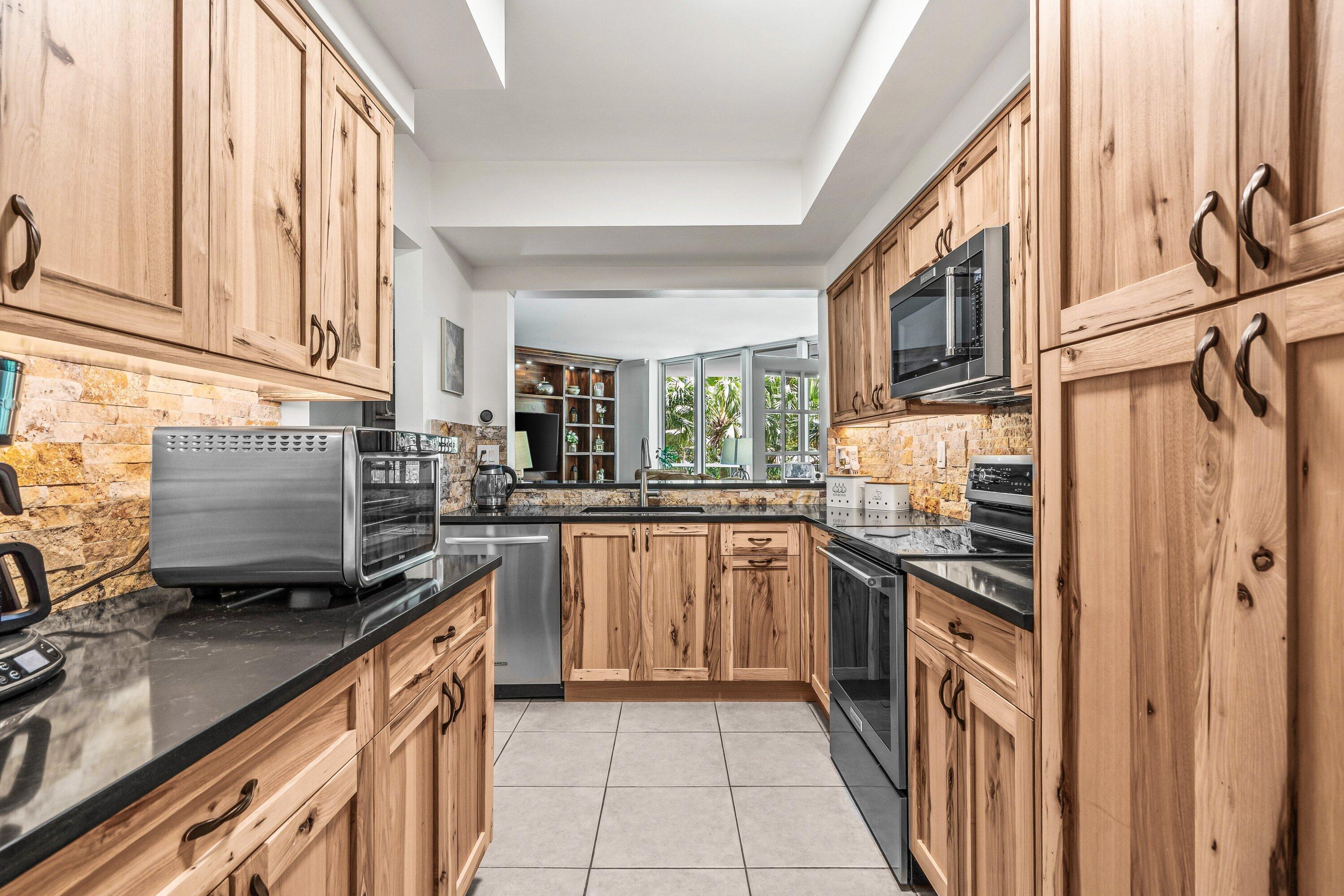 500 Se Mizner Boulevard A209 Property Photo 8