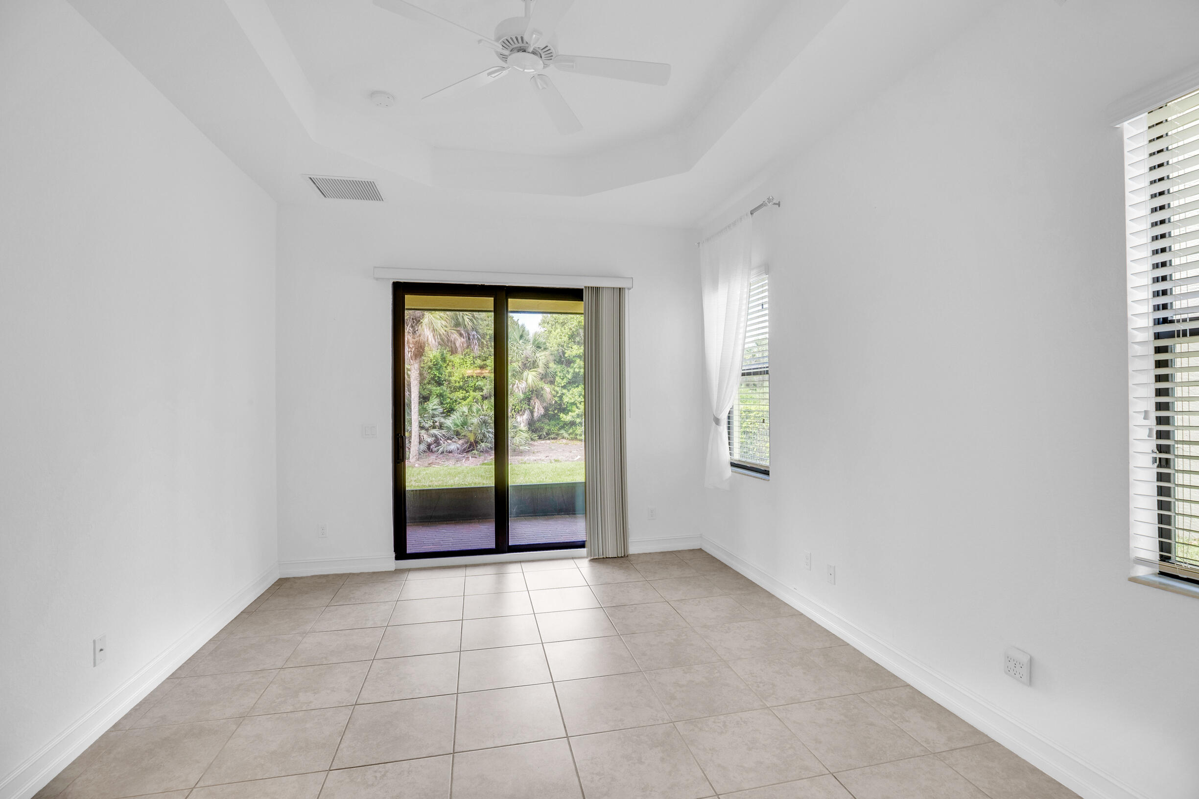 5585 40th Avenue Property Photo 25