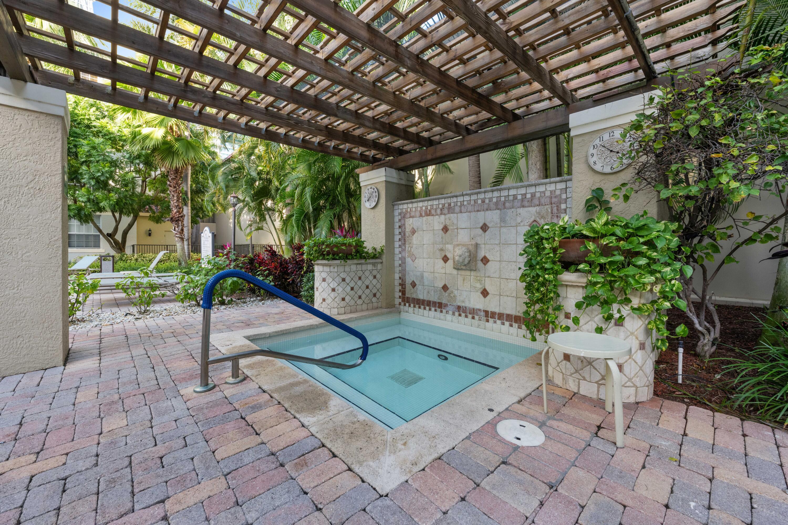 651 Okeechobee Boulevard 1107 Property Photo 23