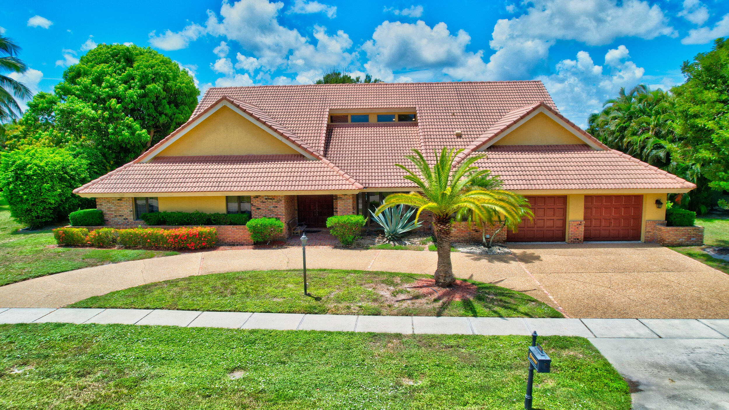 3110 Equestrian Drive Property Photo 1