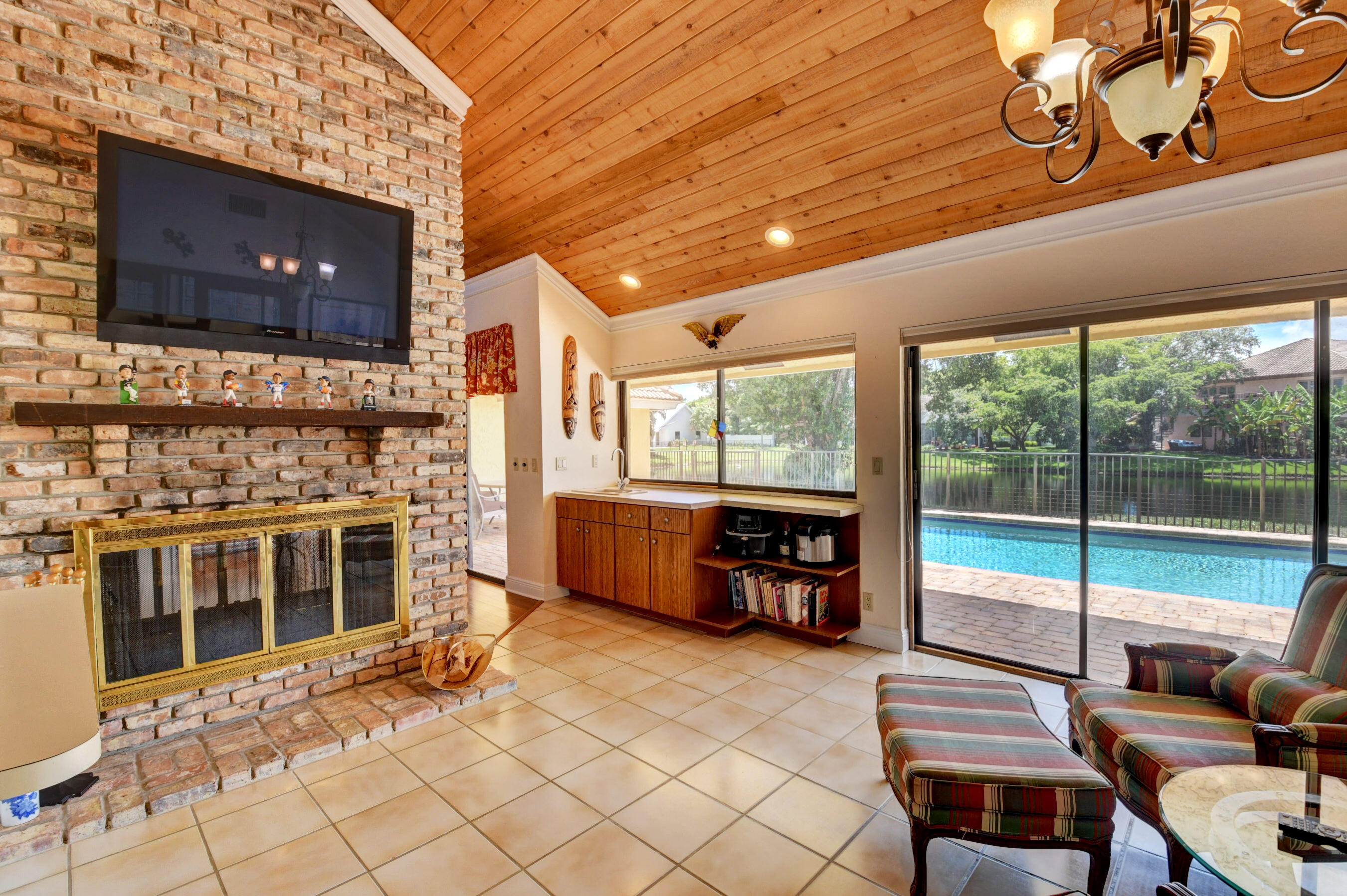 3110 Equestrian Drive Property Photo 16