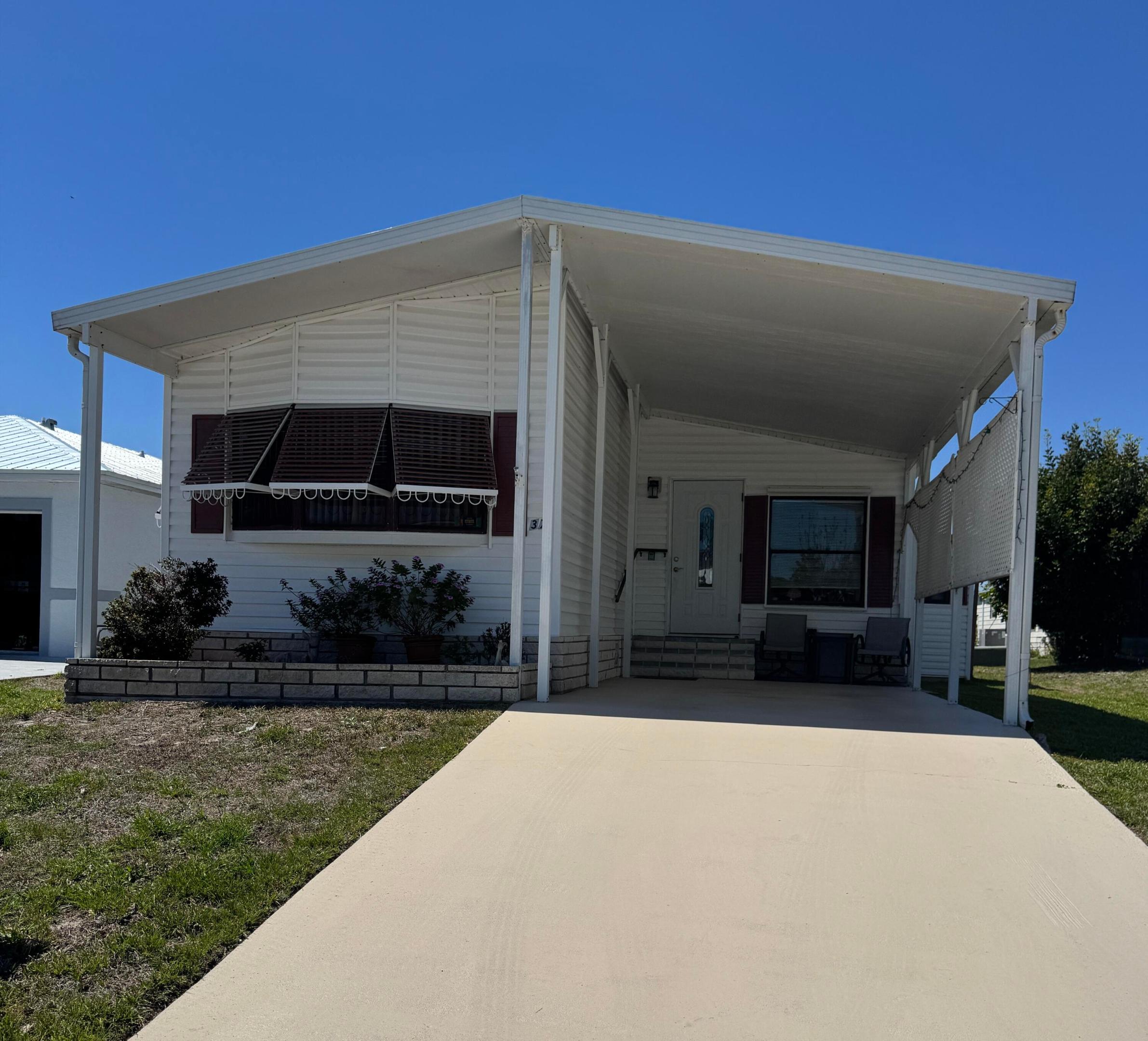 37 San Roberto Property Photo 1