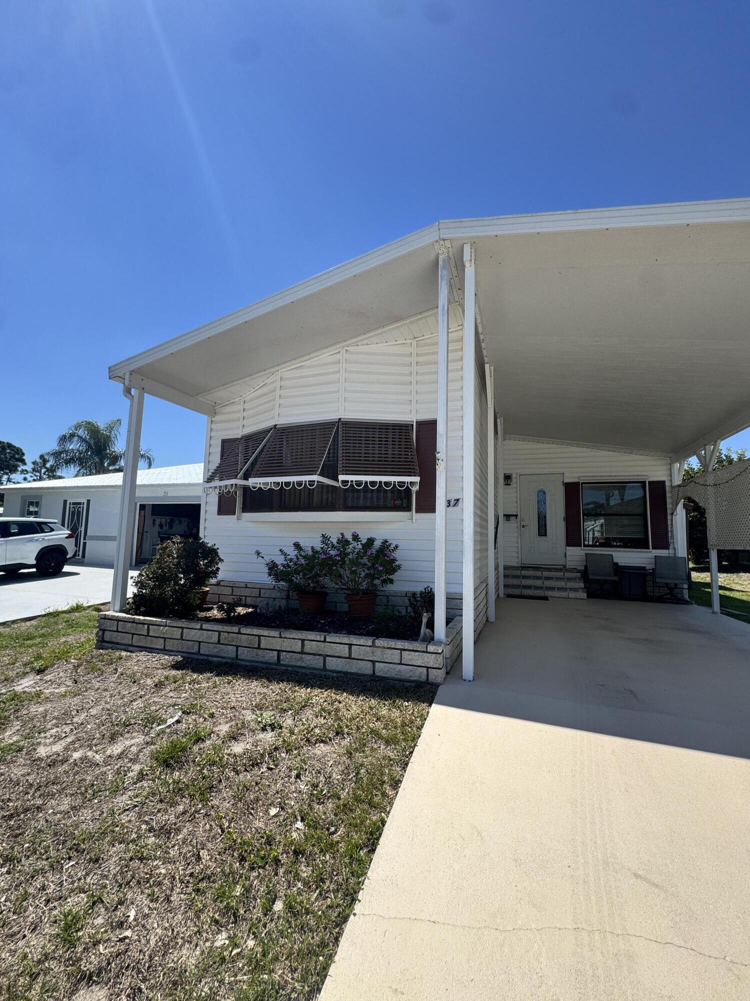 37 San Roberto Property Photo 2