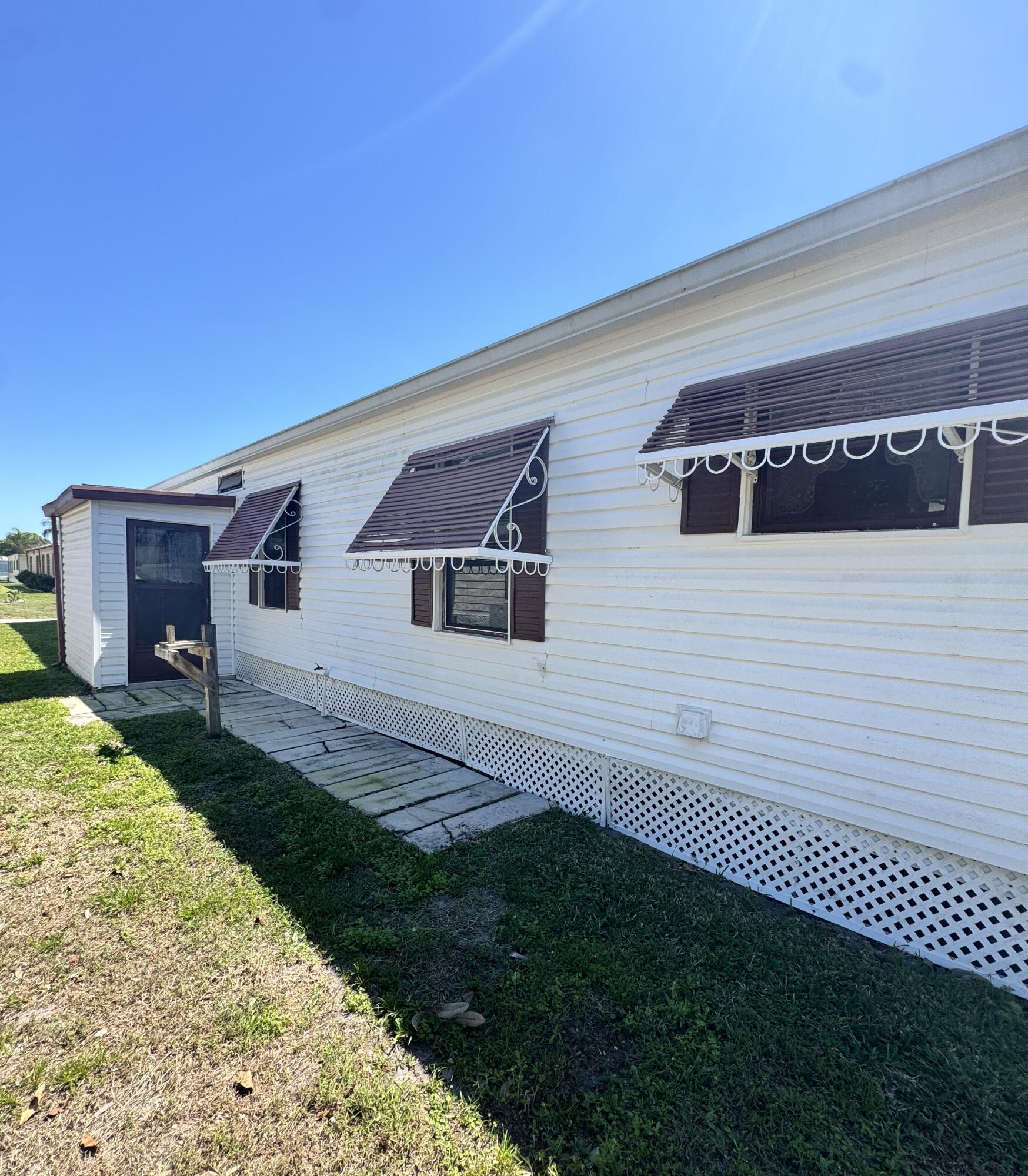 37 San Roberto Property Photo 4