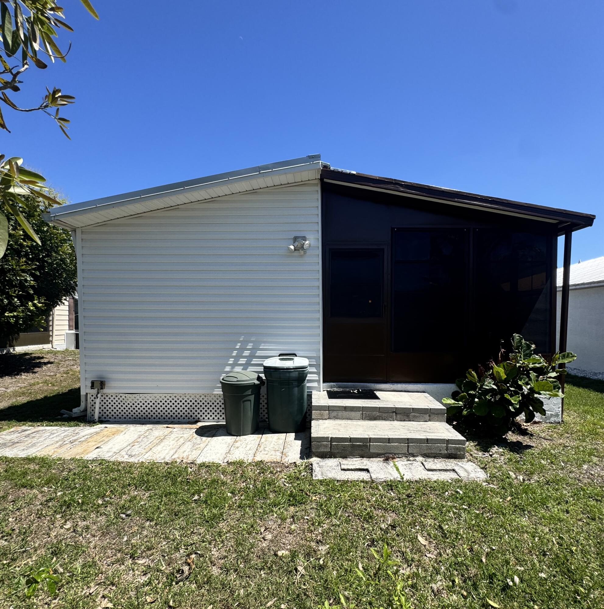 37 San Roberto Property Photo 7