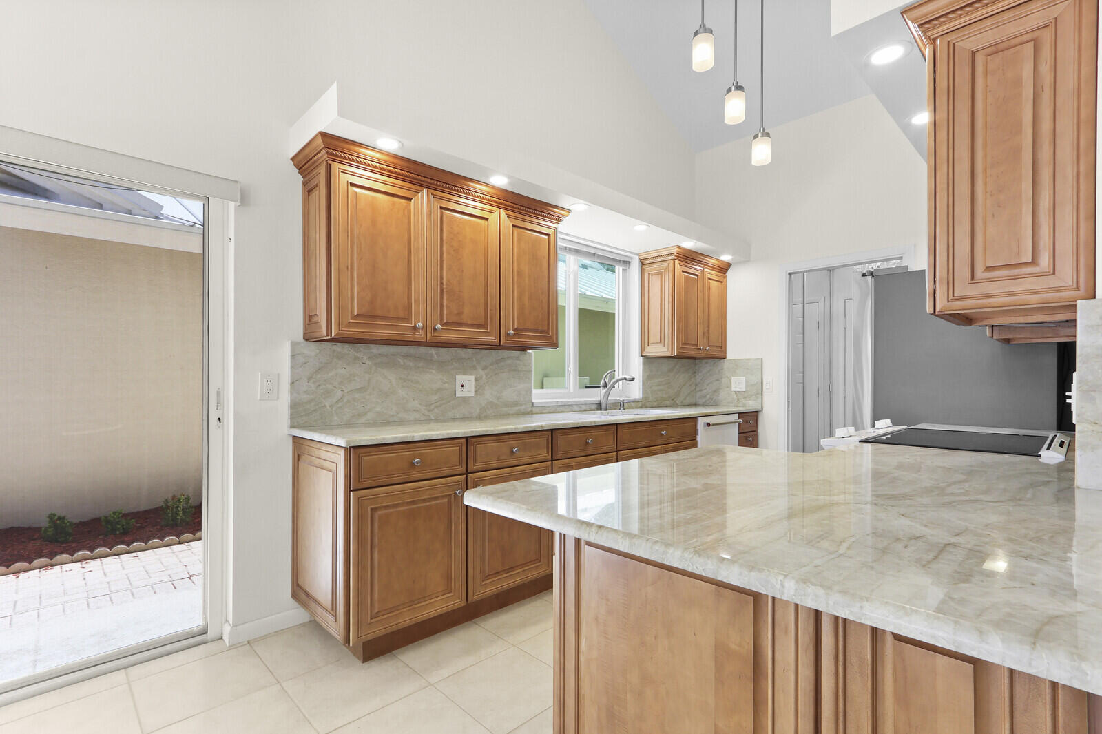 327 Ridge Road Property Photo 8