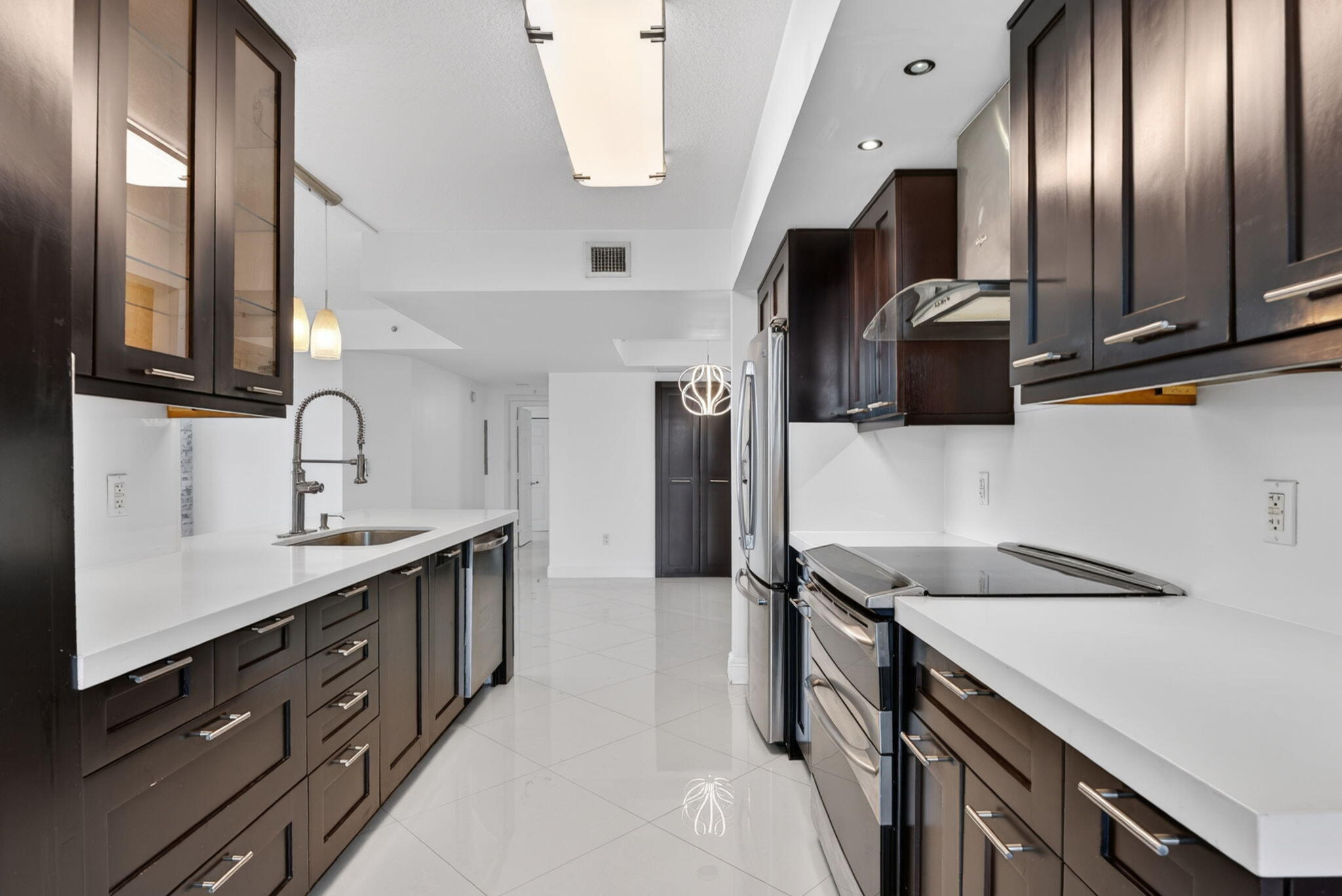 3232 Coral Way 1601 Property Photo 4