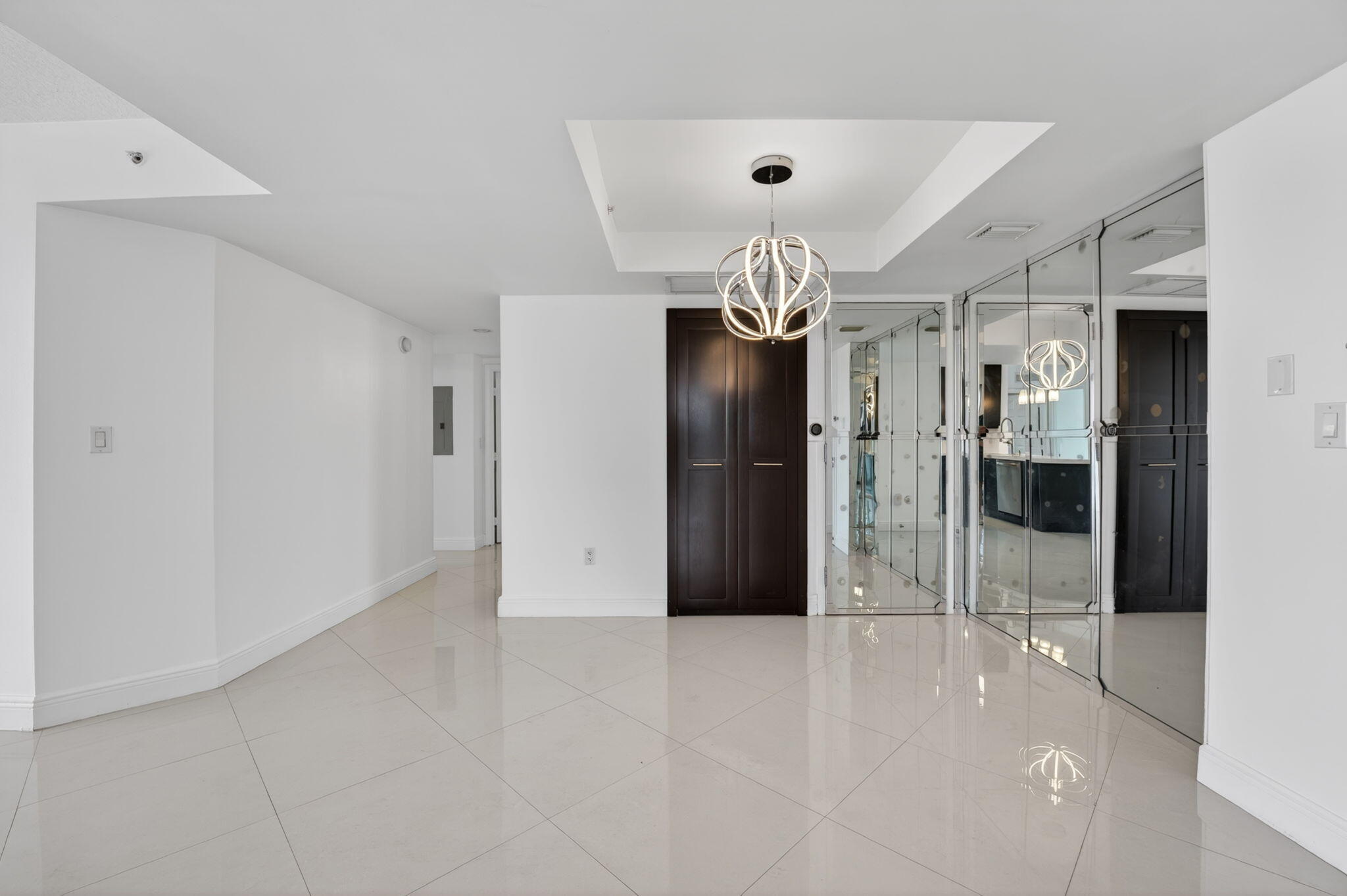 3232 Coral Way 1601 Property Photo 5