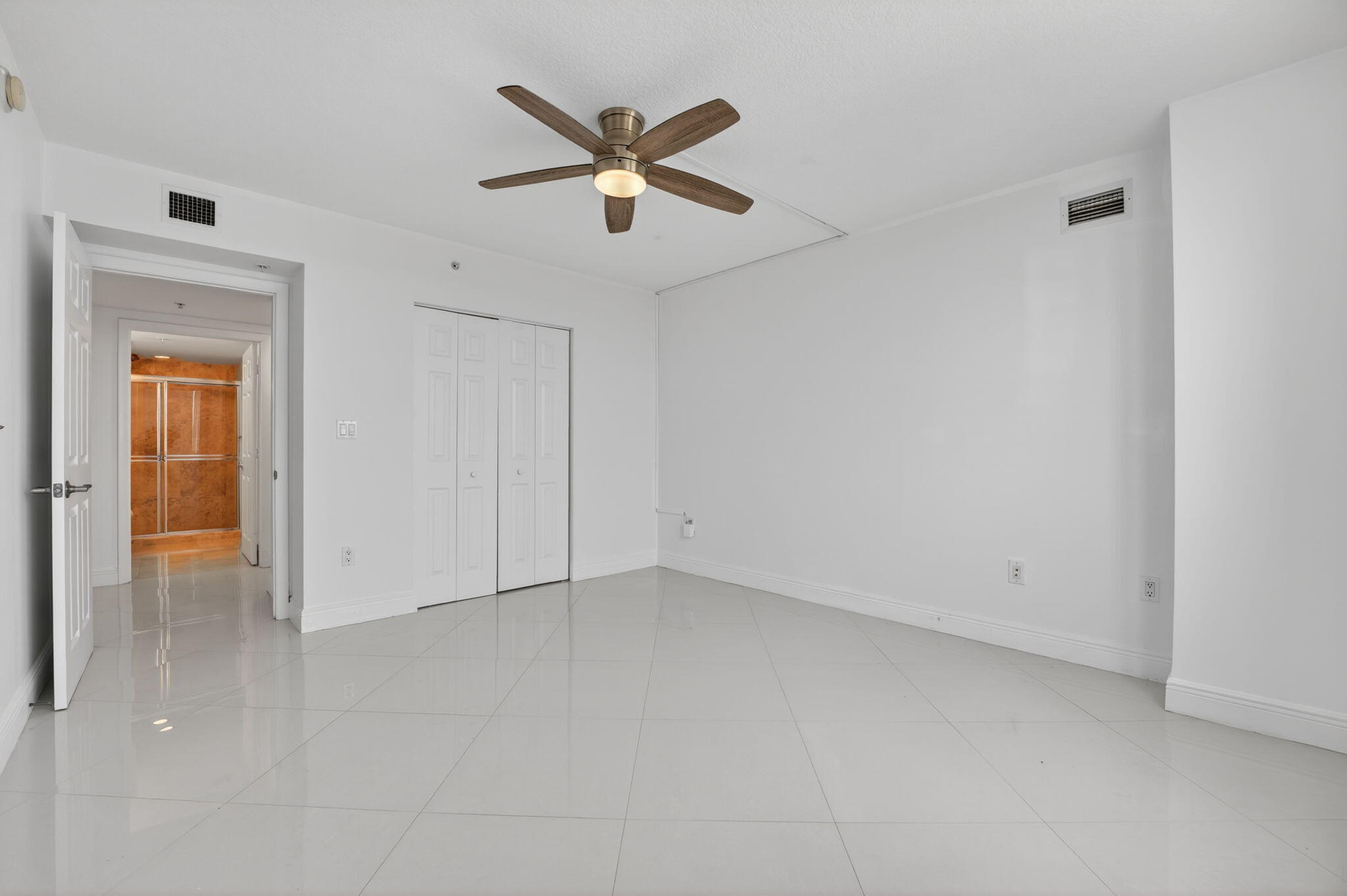 3232 Coral Way 1601 Property Photo 15