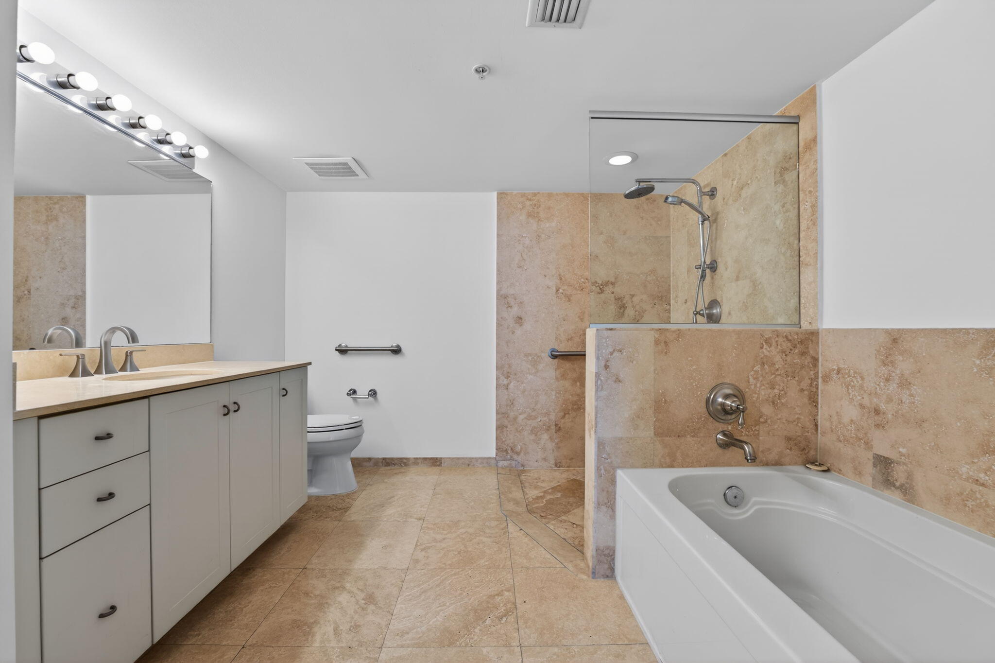 3232 Coral Way 1601 Property Photo 18