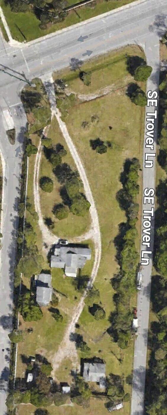 1500 Se Cove Road Property Photo 1