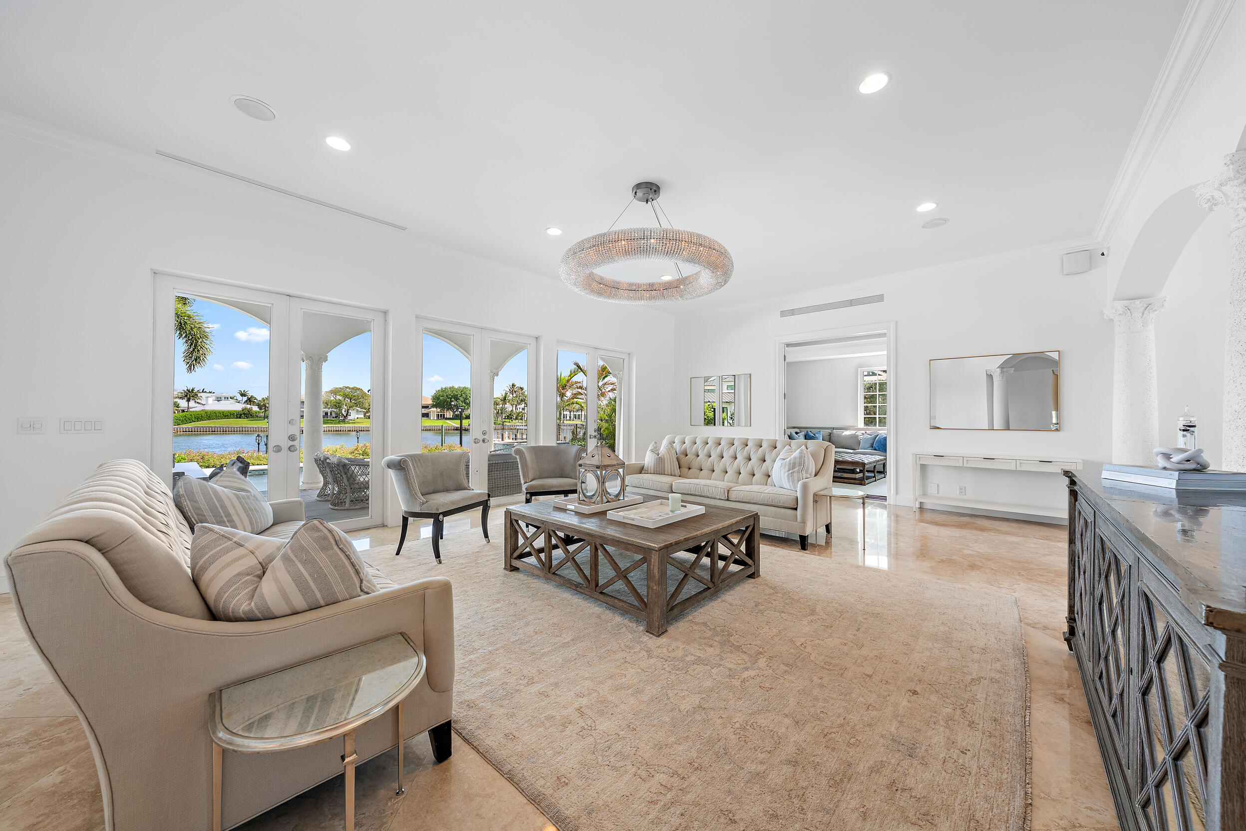 12864 S Shore Drive Property Photo 7