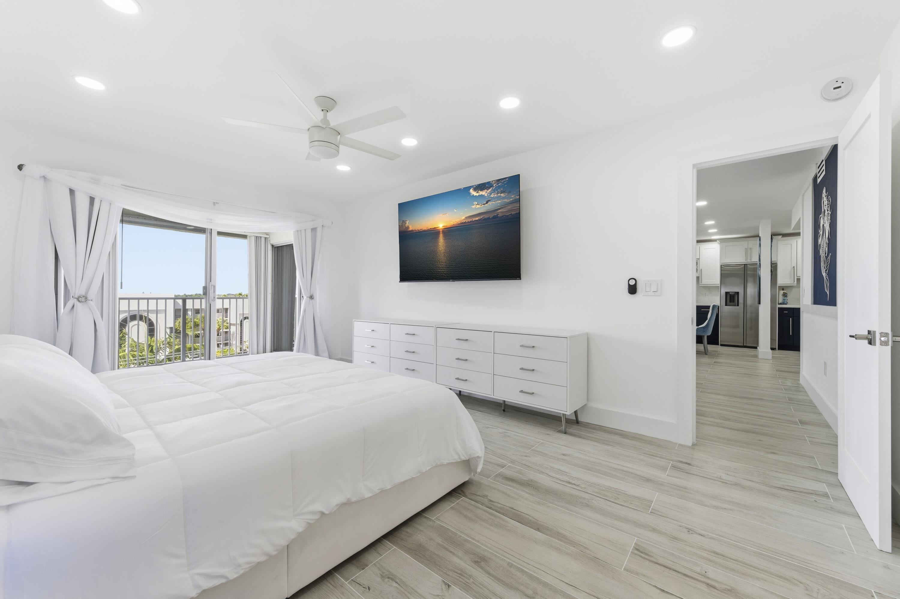 3520 S Ocean Boulevard H502 Property Photo 17