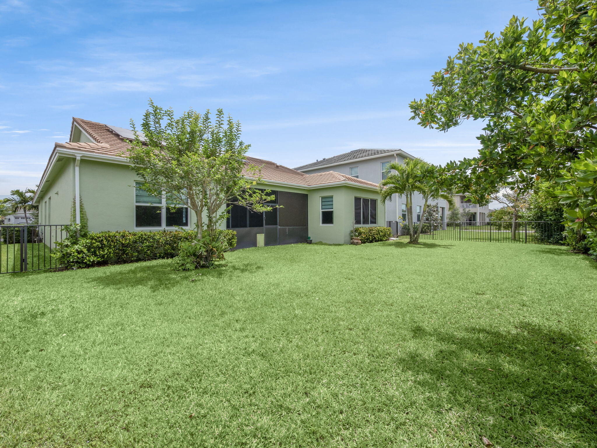 5857 Whippoorwill Circle Property Photo 15