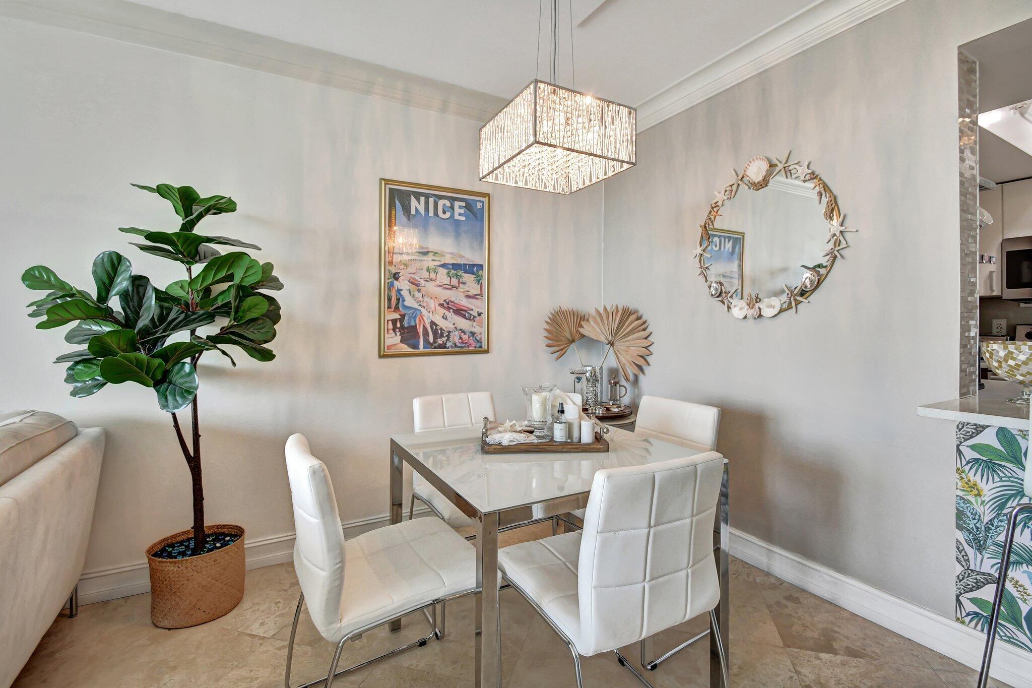 99 Se Mizner Boulevard 823 Property Photo 7