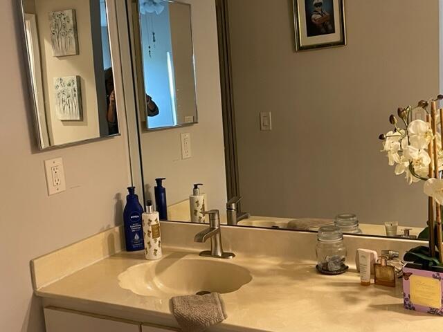 5899 Parkwalk Drive Property Photo 10