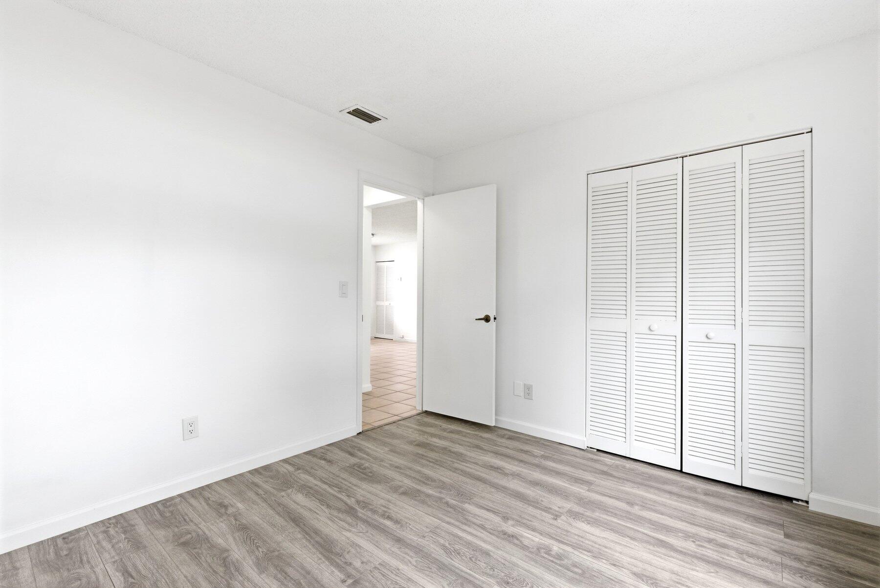 11319 Royal Palm Boulevard B-2 Property Photo 20