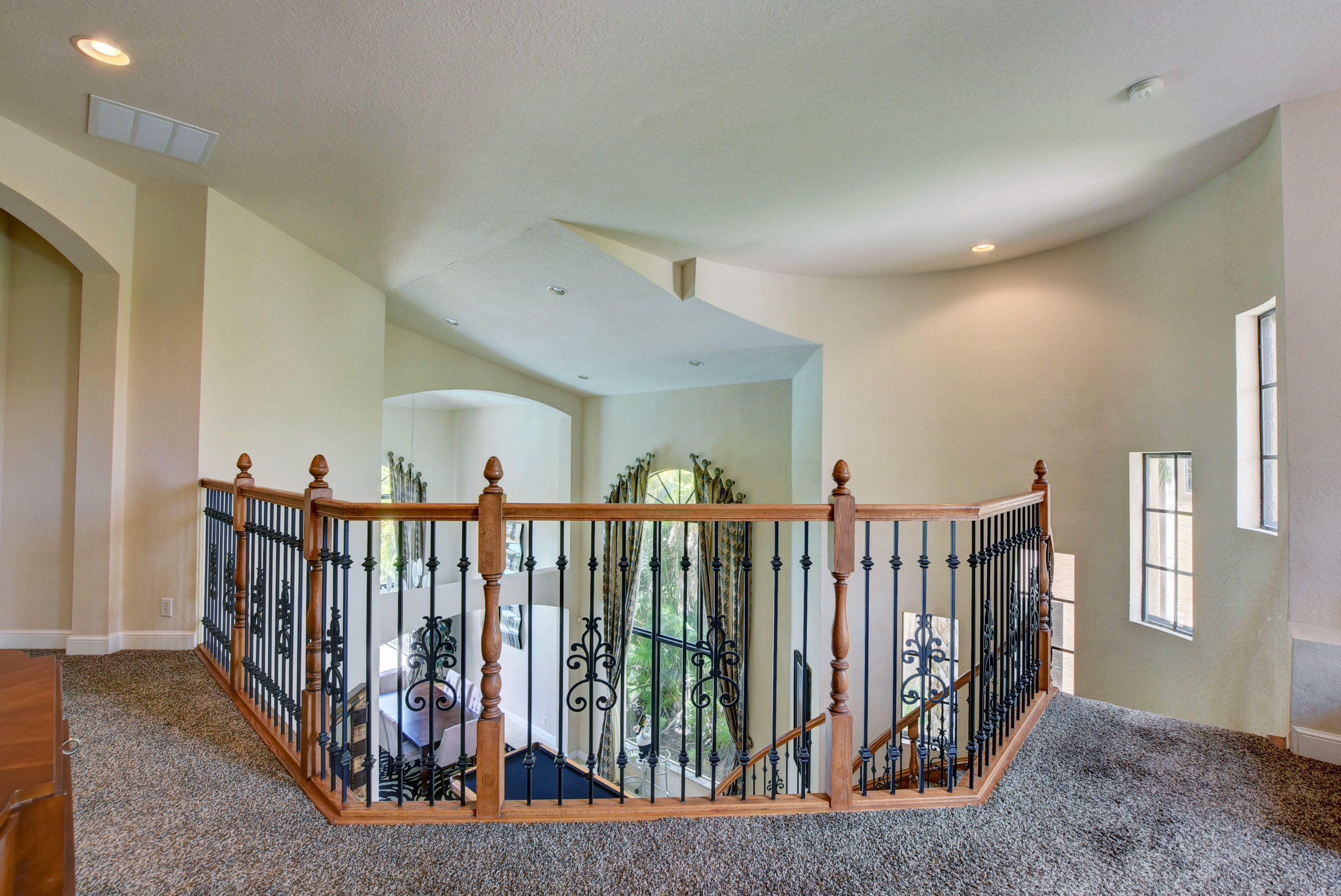 3424 Collonade Drive Property Photo 12