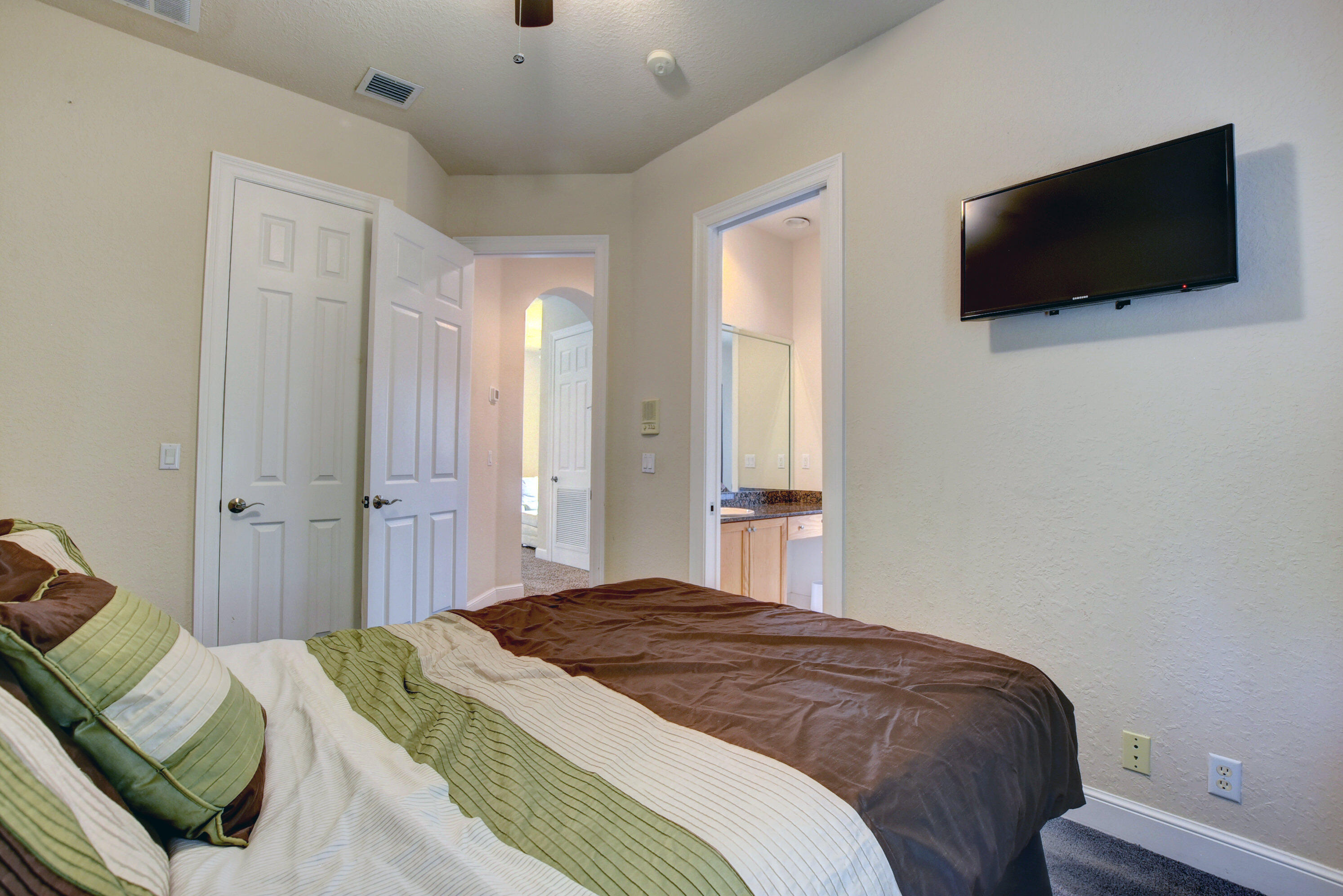 3424 Collonade Drive Property Photo 20