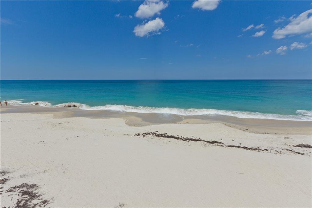 5601 Highway A1a 304n Property Photo 32