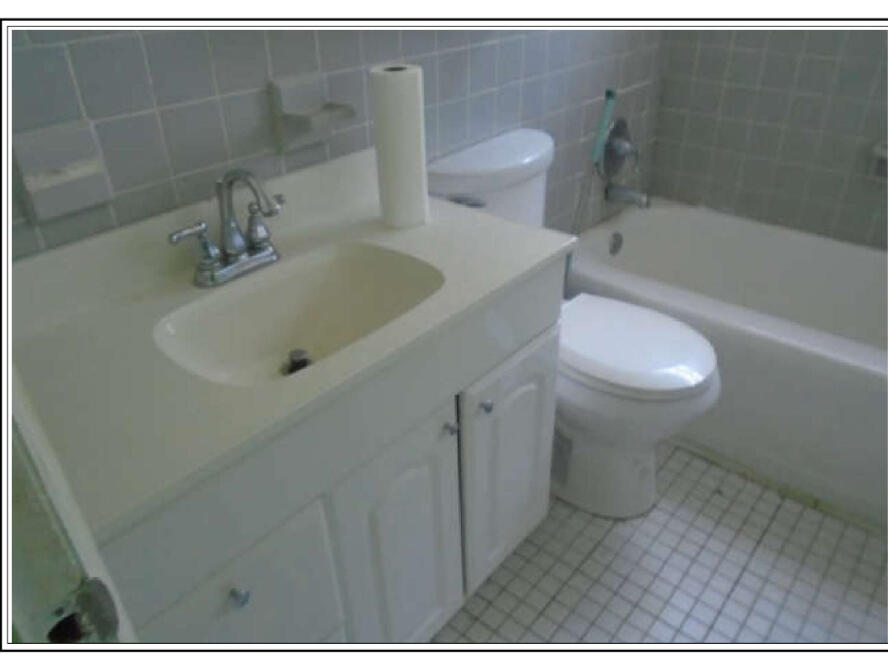 8657 64th Court Property Photo 7