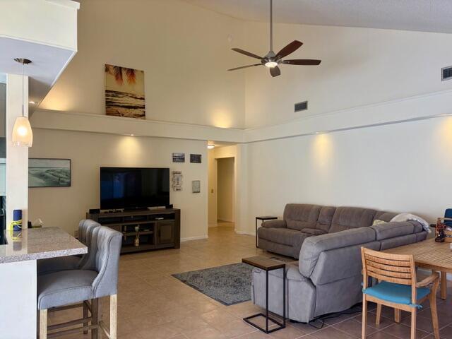 204 Cape Pointe Circle Property Photo 5