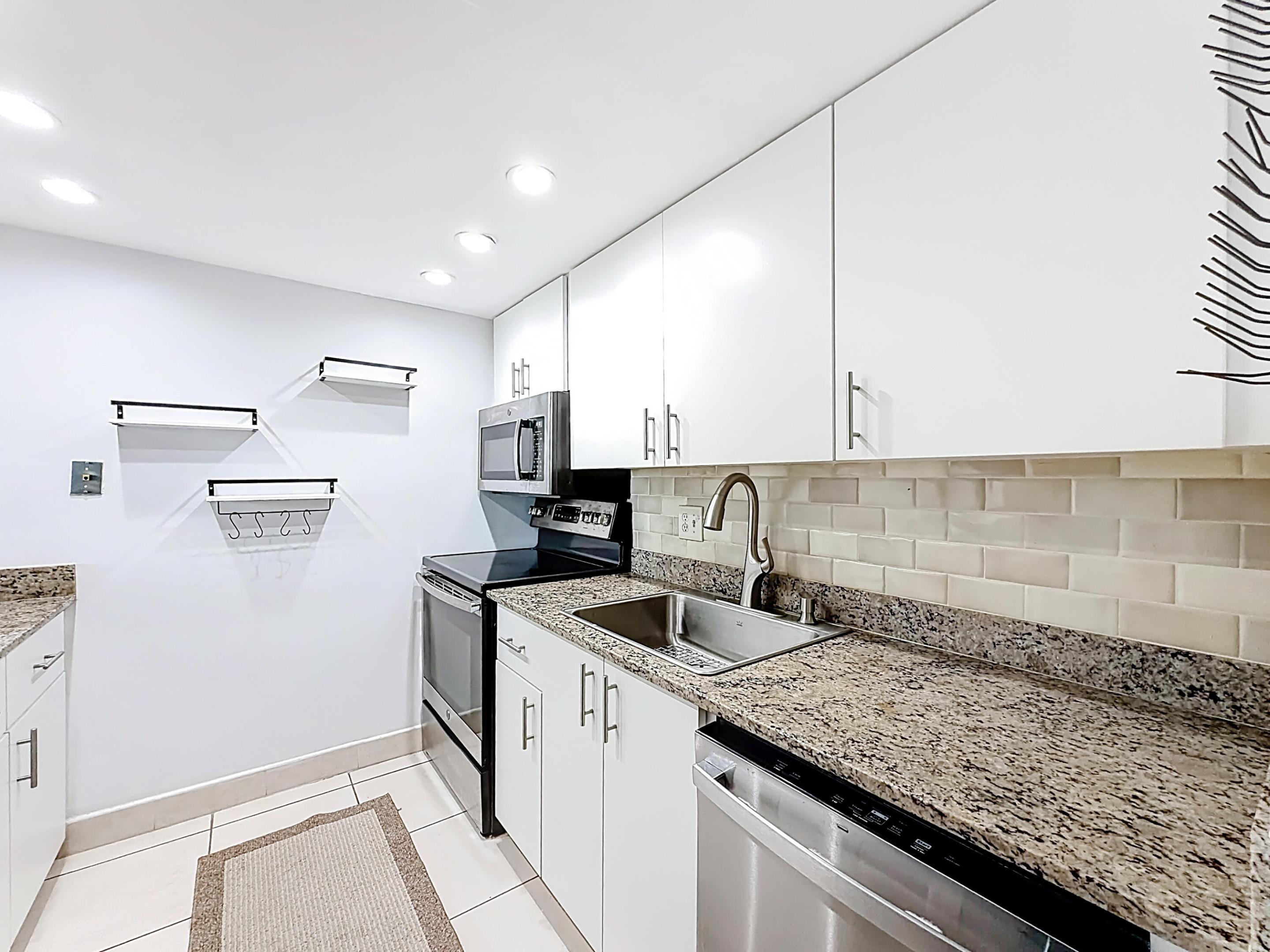 755 Dotterel Road 1411 Property Photo 7