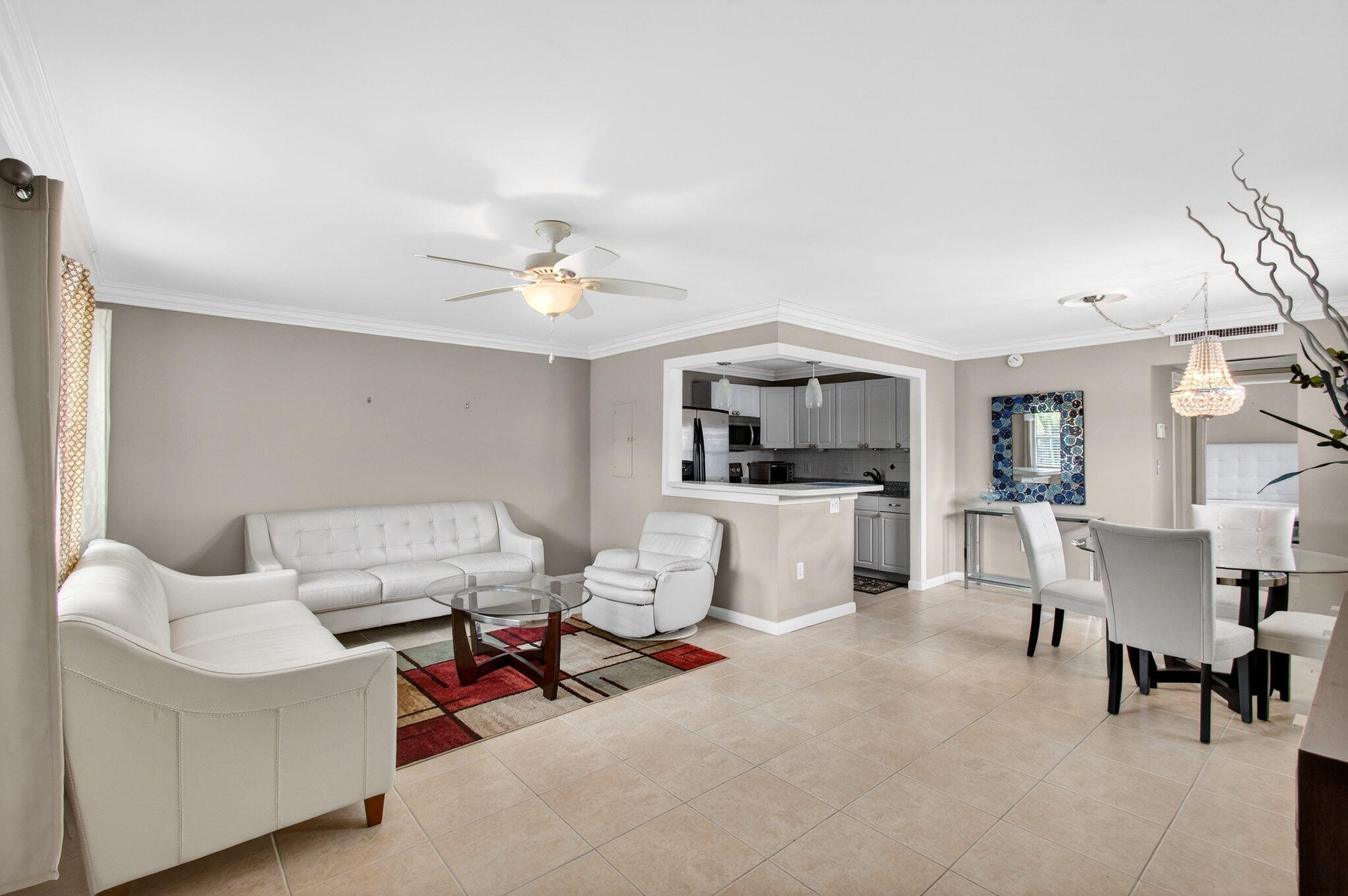 186 Tuscany C Property Photo 6