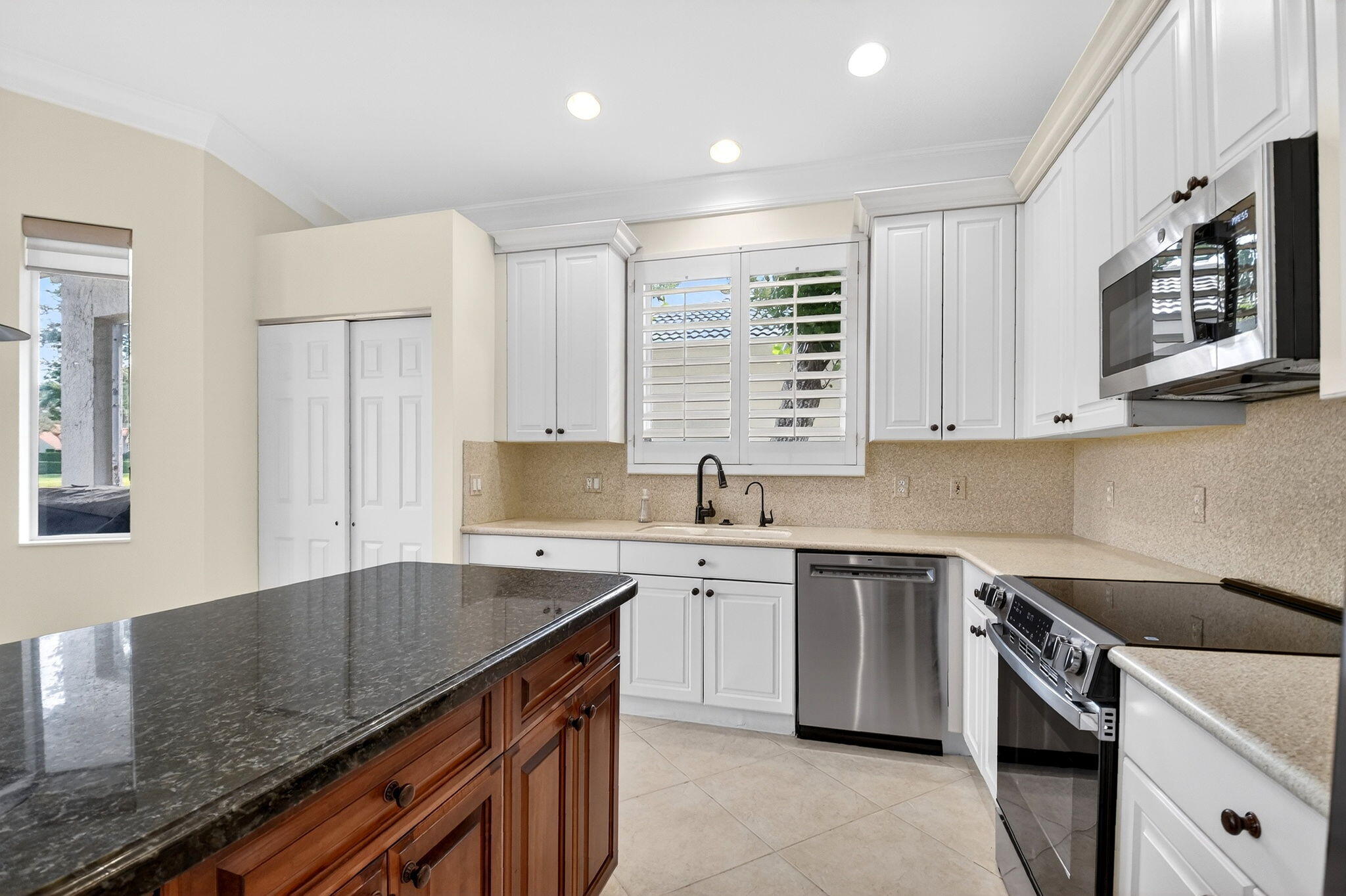 8706 Bellido Circle Property Photo 19