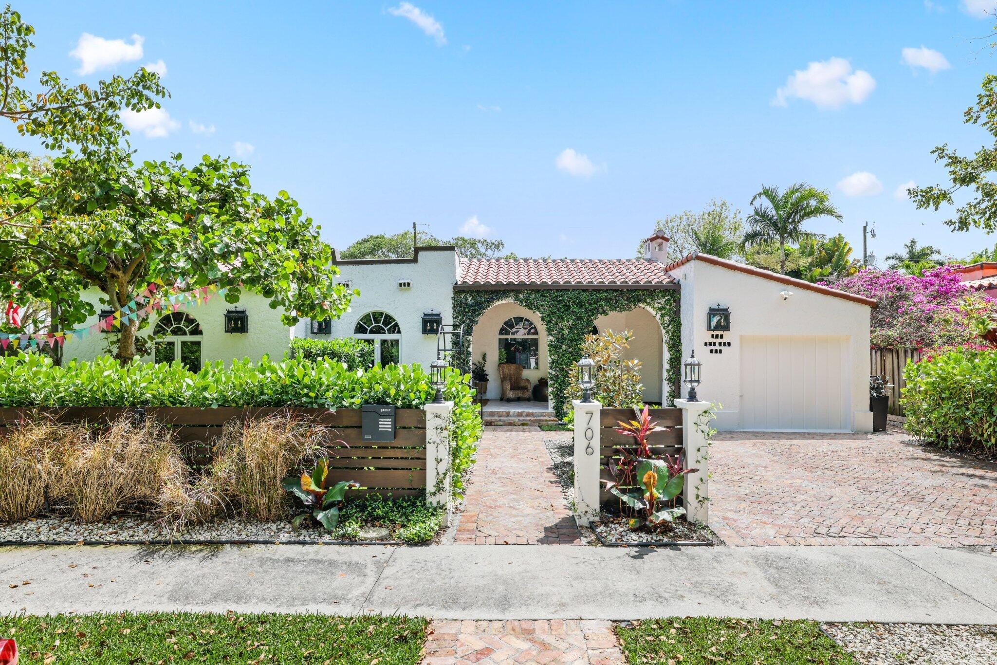 706 Sunset Road Property Photo 4